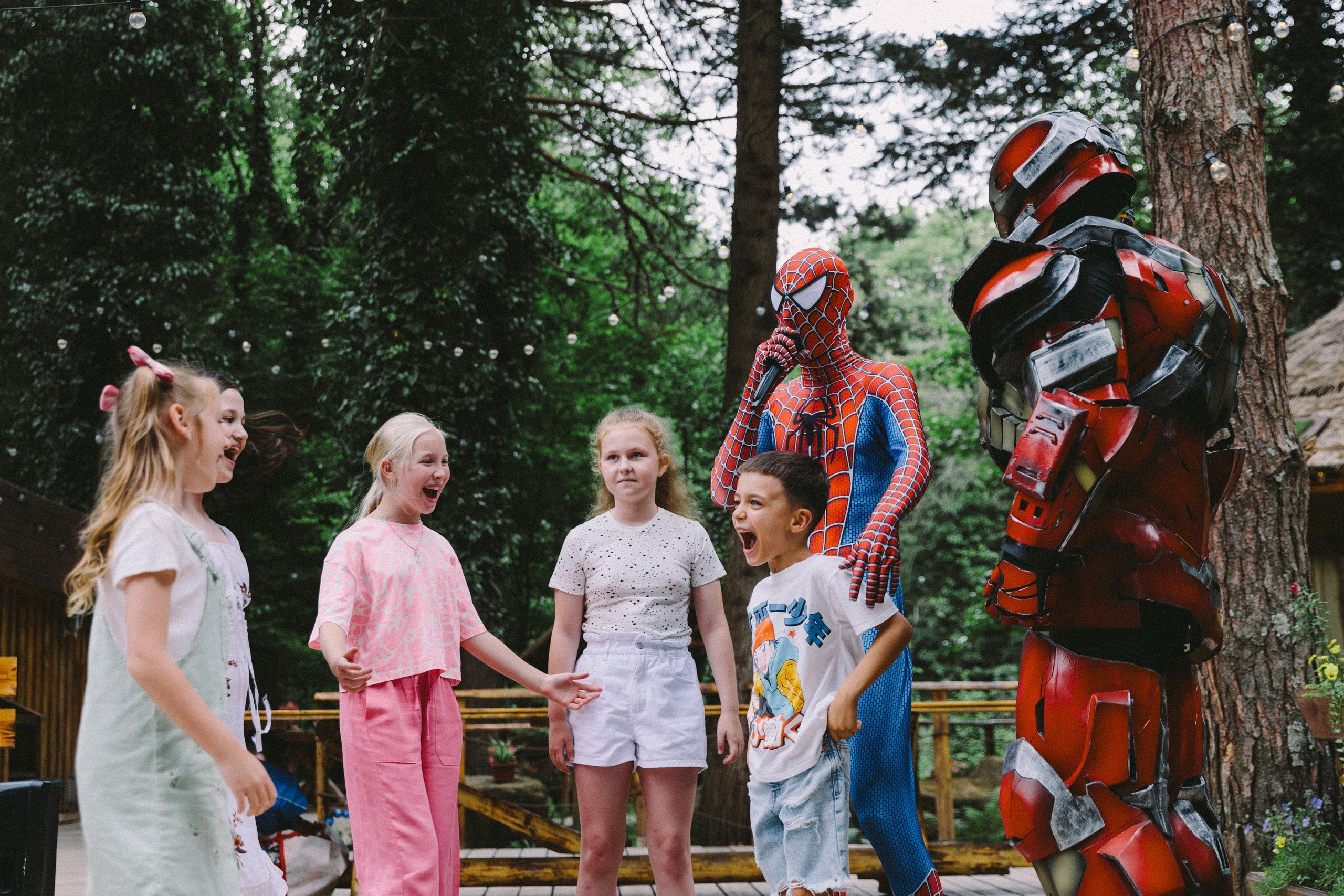 Фотограф на день рождения — ресторан Форест. Свадебный фотограф в Абхазии, Сухум, Гагра, Сочи