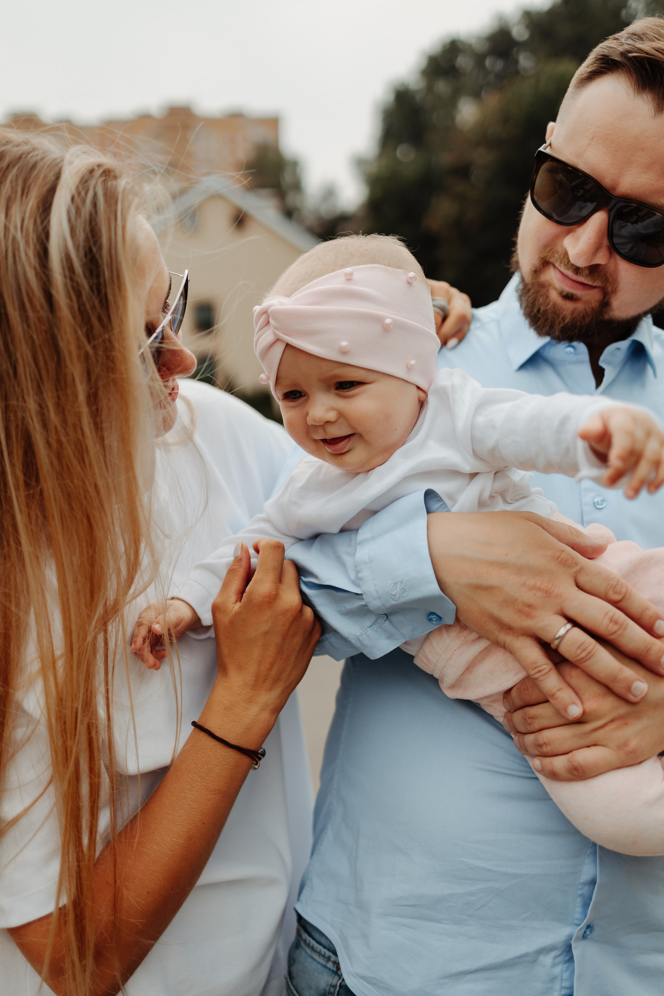 Таня, Илья и Алёна. Главная