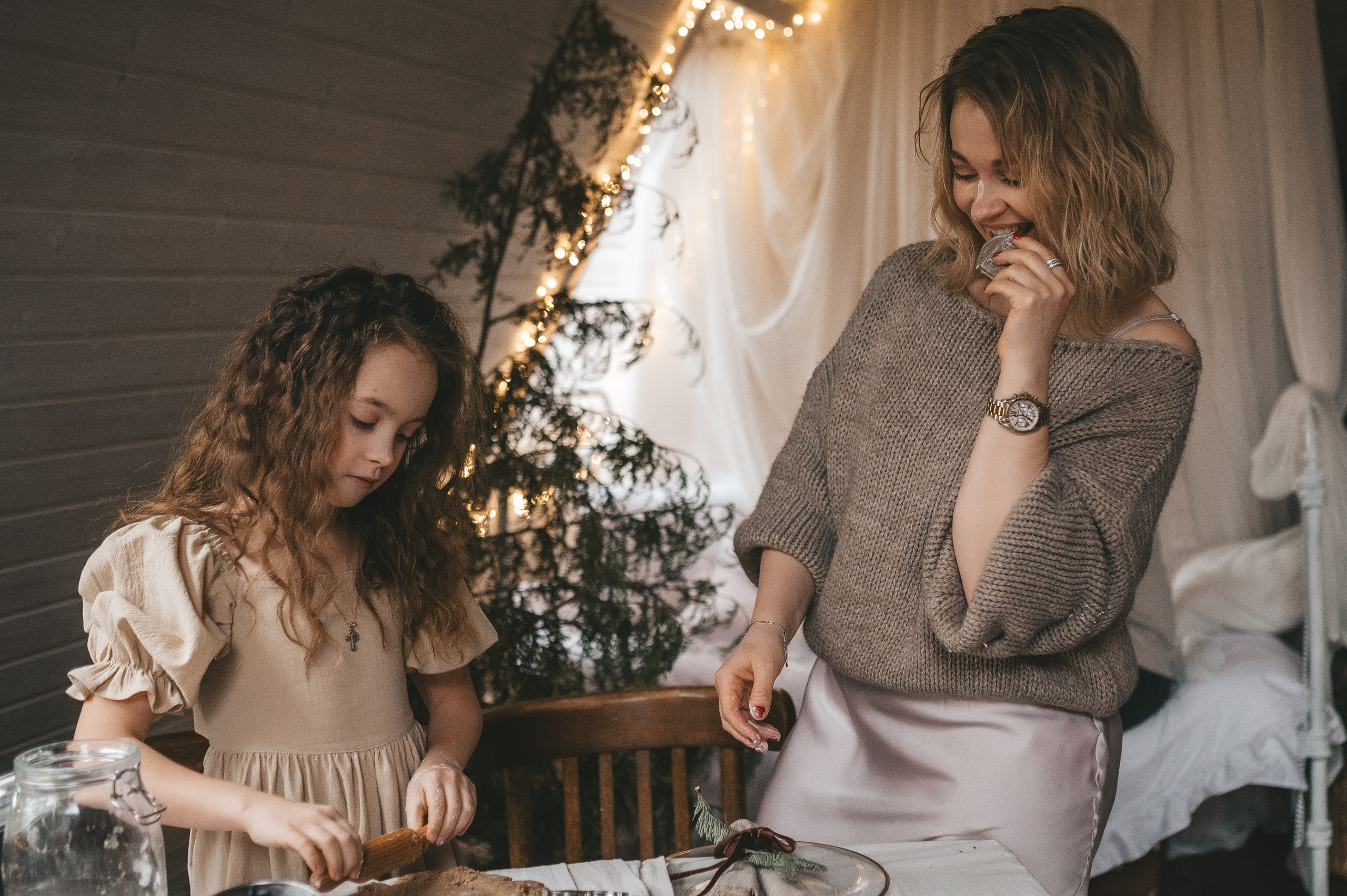 Семейная новогодняя фотосессия в фотодаче Дом Элли г. Пушкино. Семейный и детский фотограф в Сергиев Посаде, Хотьково Якимчук Любовь