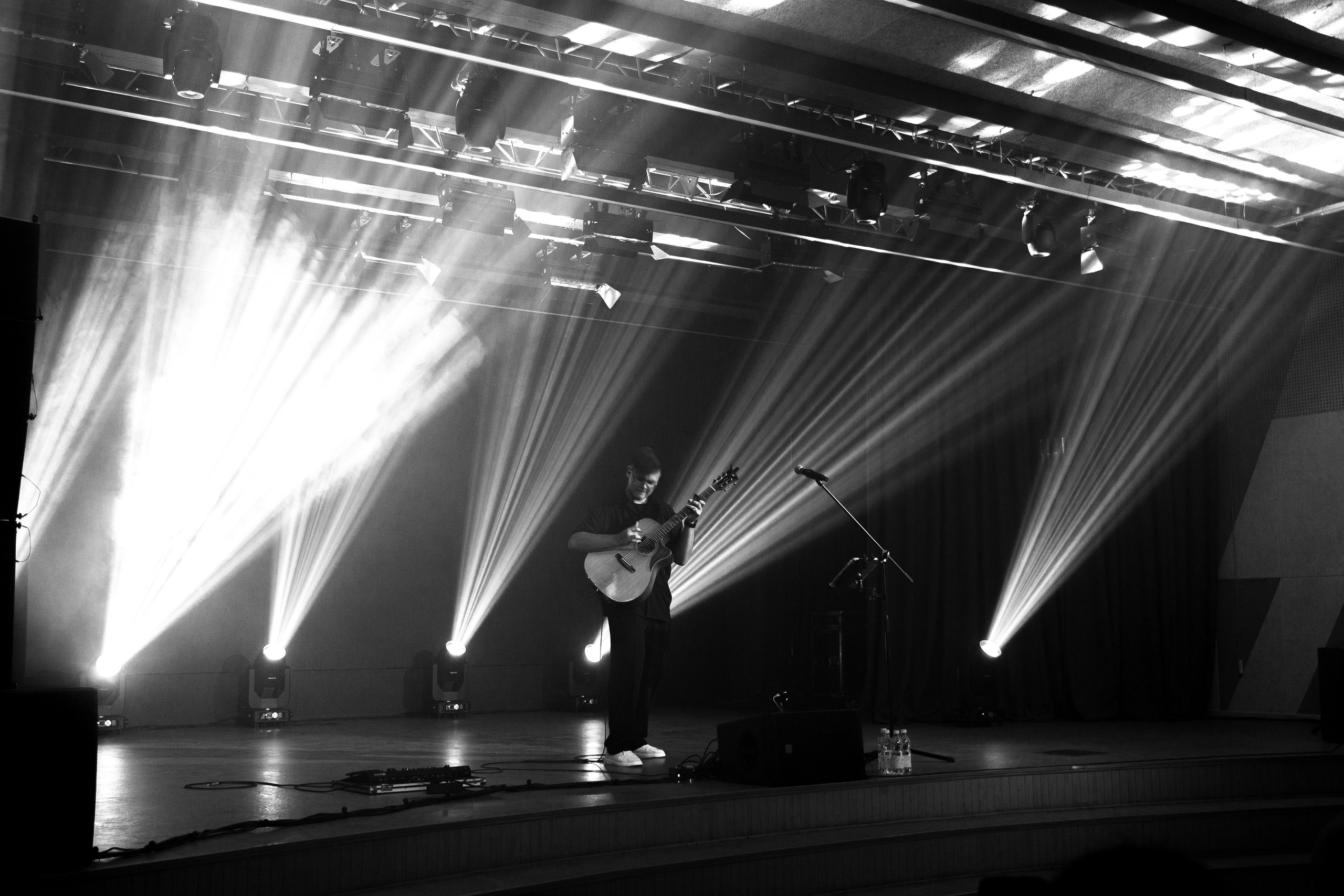 Дамир. Сольник Ноябрь 2025. Design Muginov