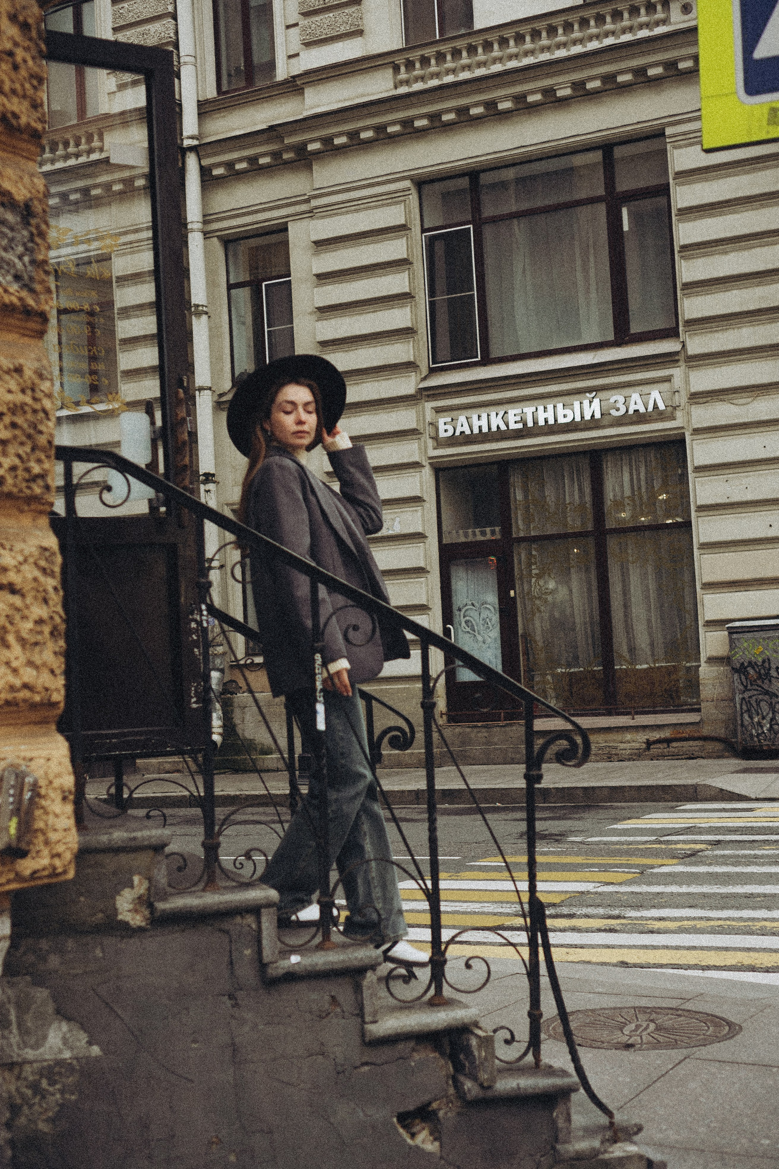 ПРОГУЛКА НА ЧЕРНЫШЕВСКОЙ. Профессиональный фотограф, Санкт-Петербург — Виктория Богомолова