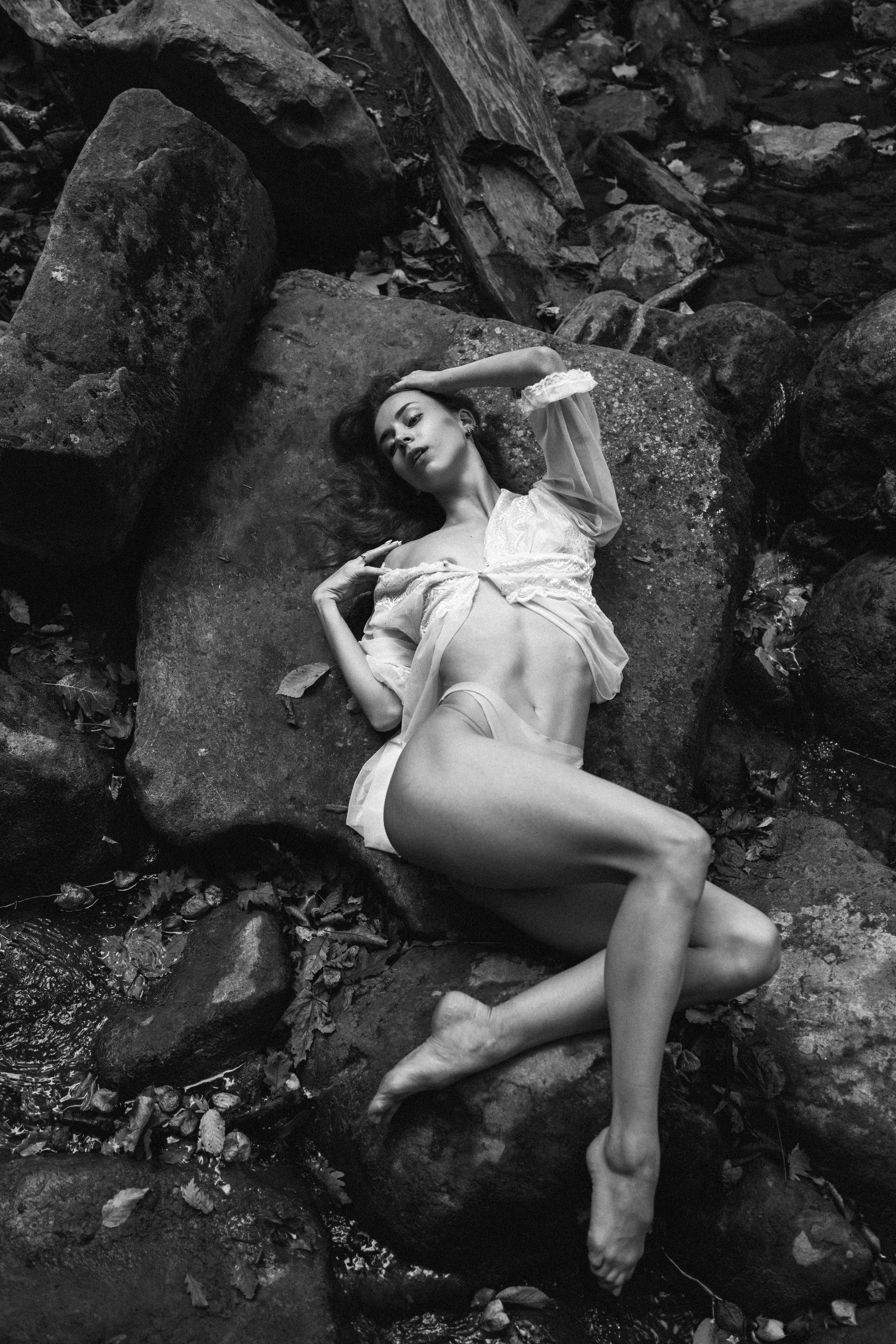 Балерина на водопаде 18+. Фотограф в Краснодаре Лагунов Владимир