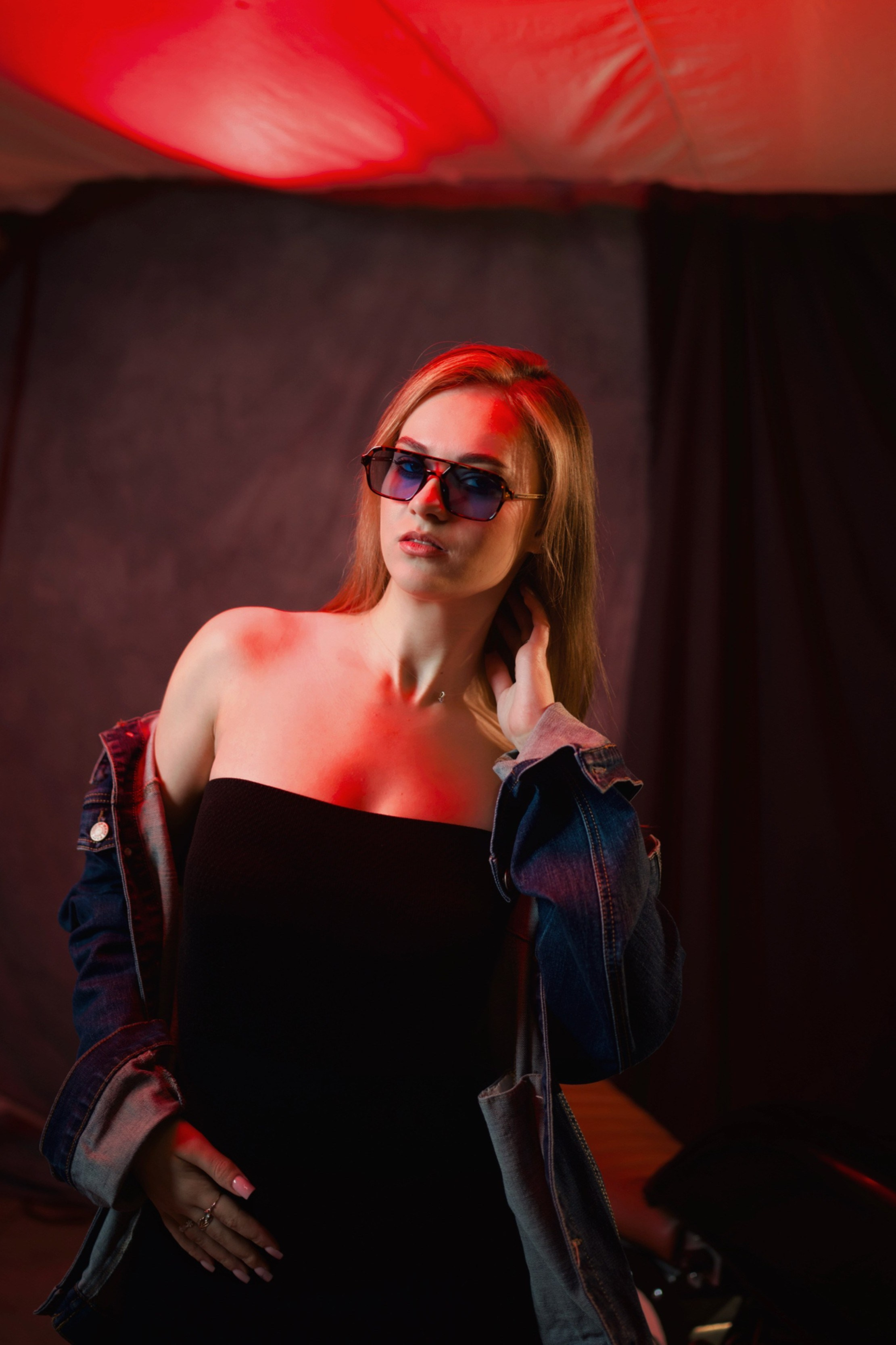 Алина. Hmliber — фотограф и контент-креатор из Петербурга