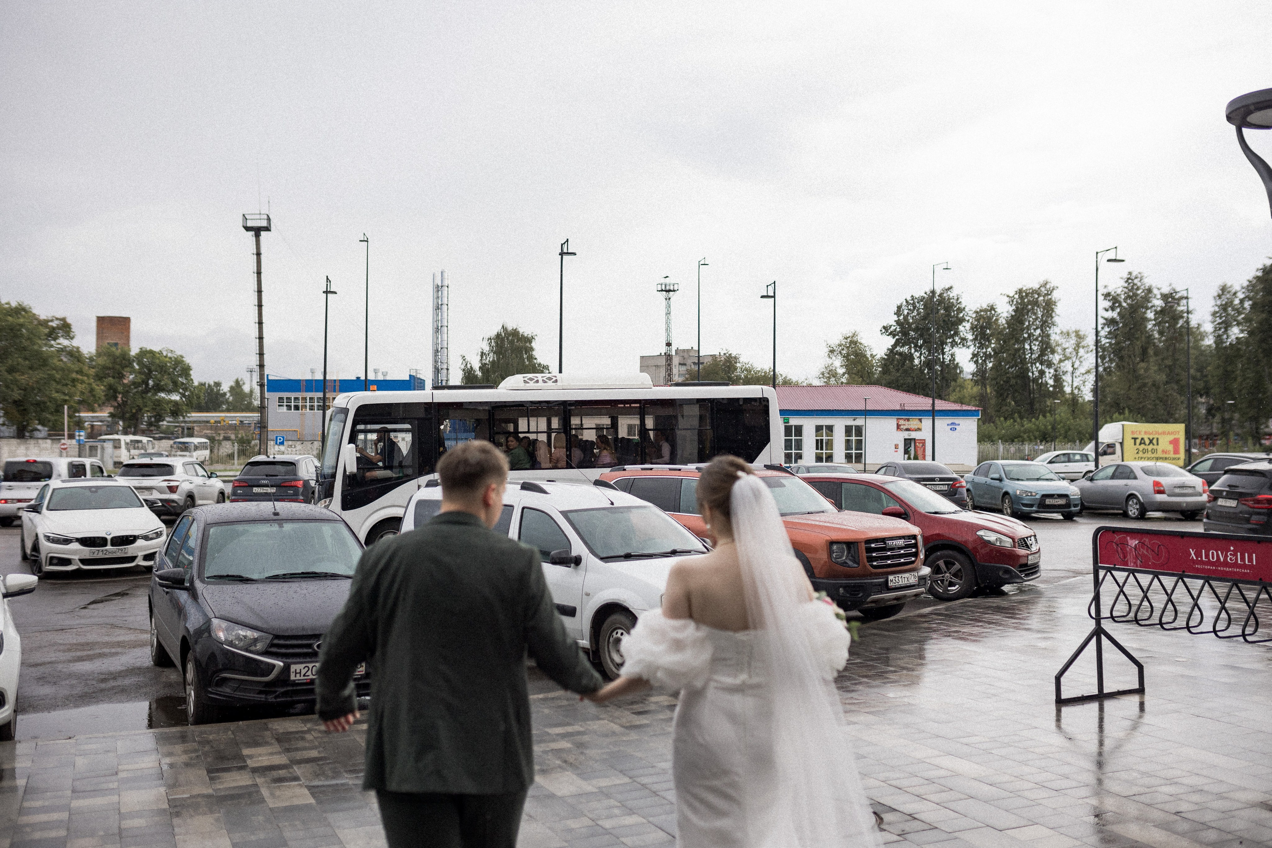 Сергей и Анжелика. Свадебный день в Муроме. Фотограф городских и семейных событий Артем Карпухин