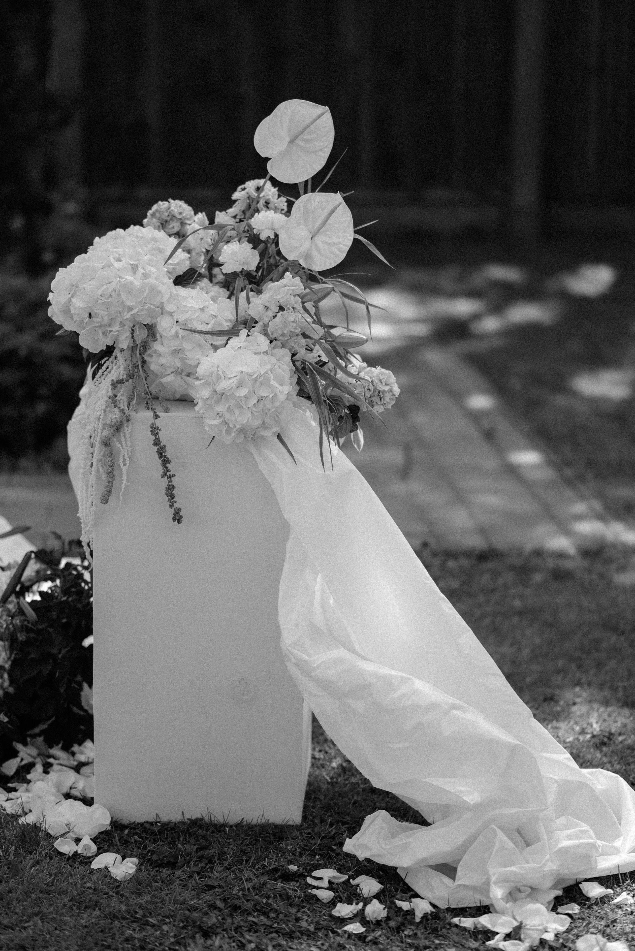 Wedding day in DELICE CHALET. Wedding PHOTOGRAPHER Andrew Vnukov