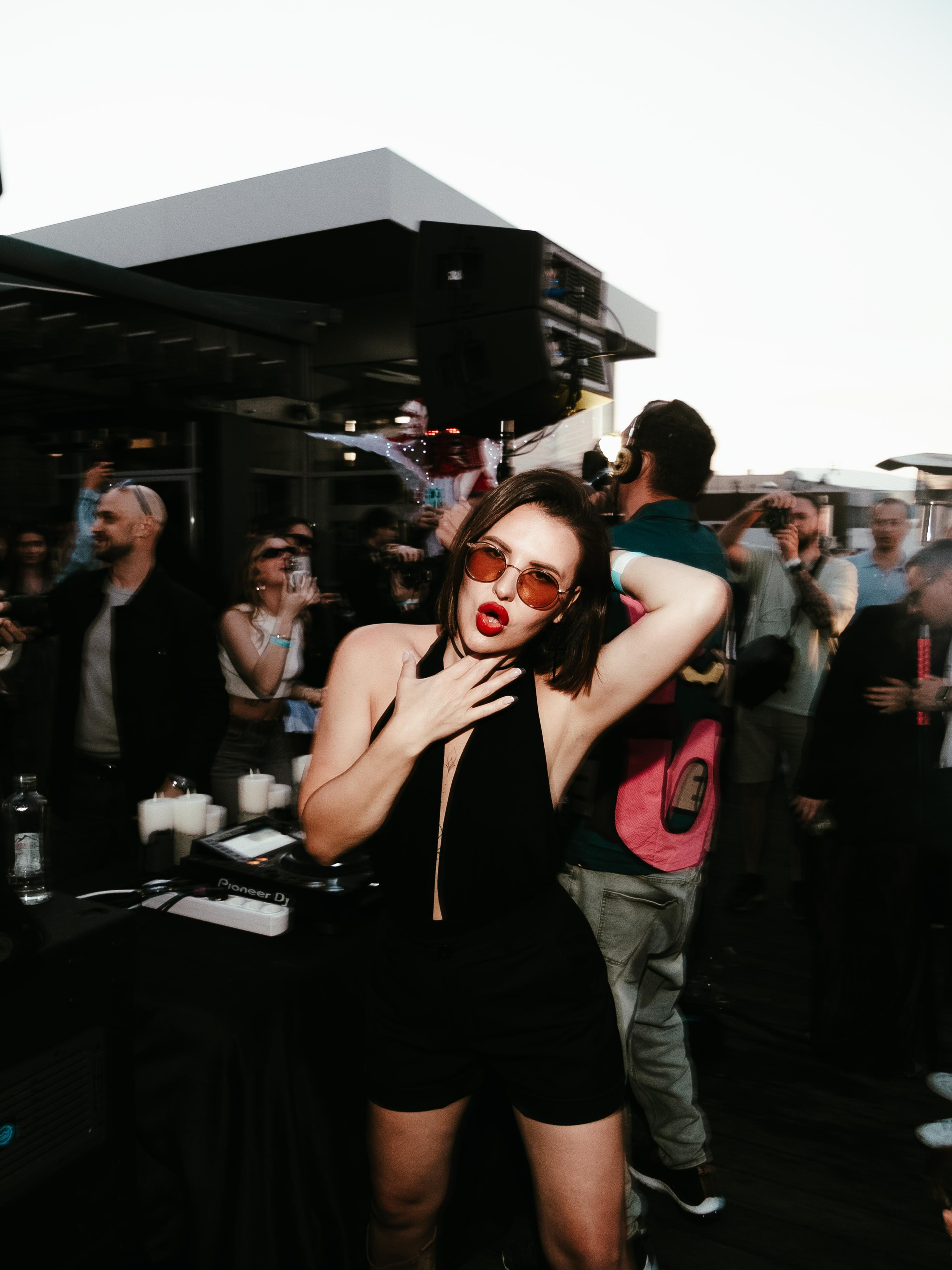 ROOF PLACE 18\05. Коммерческий Фотограф Виктор Фоменых