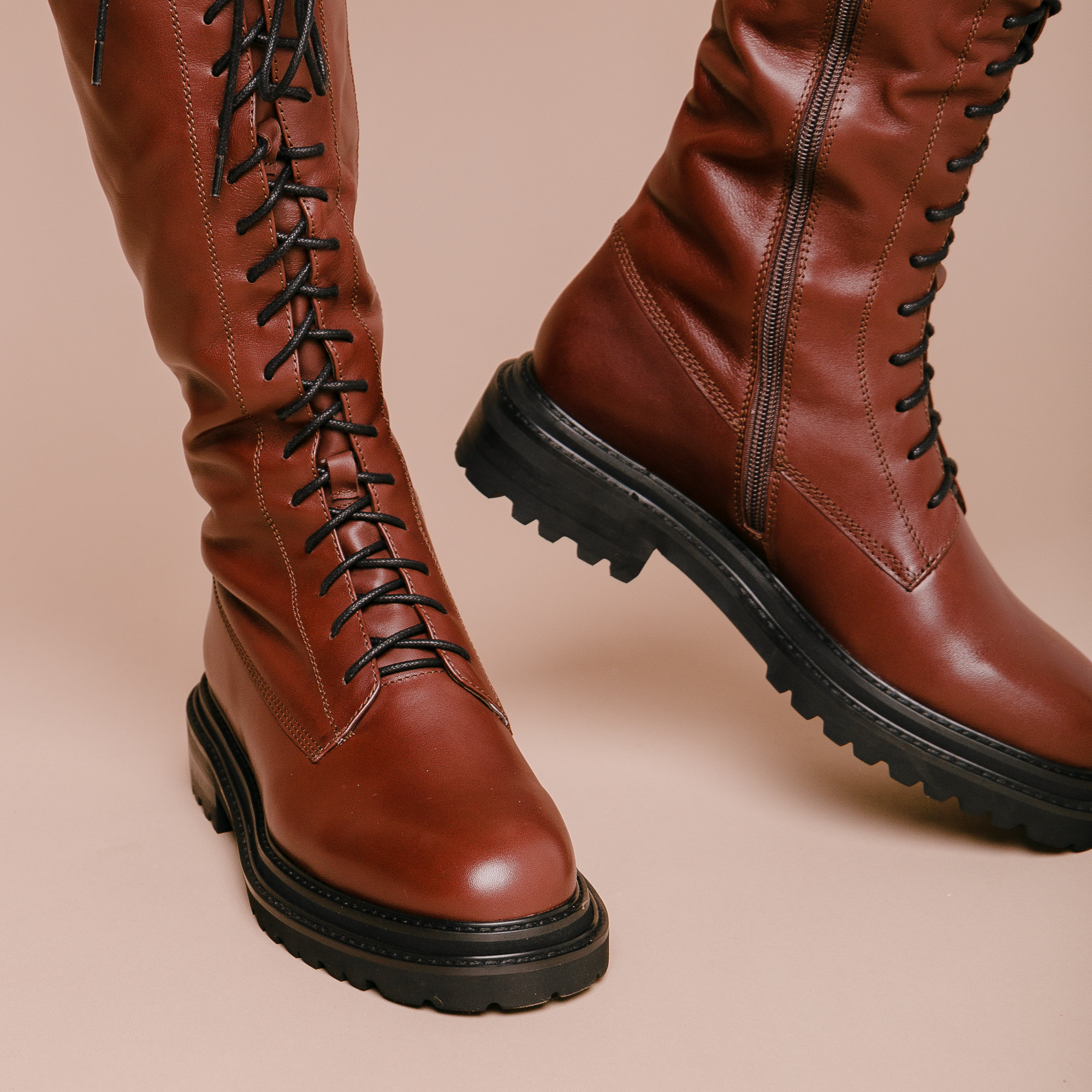 Обувь. Фотограф Улан-Удэ