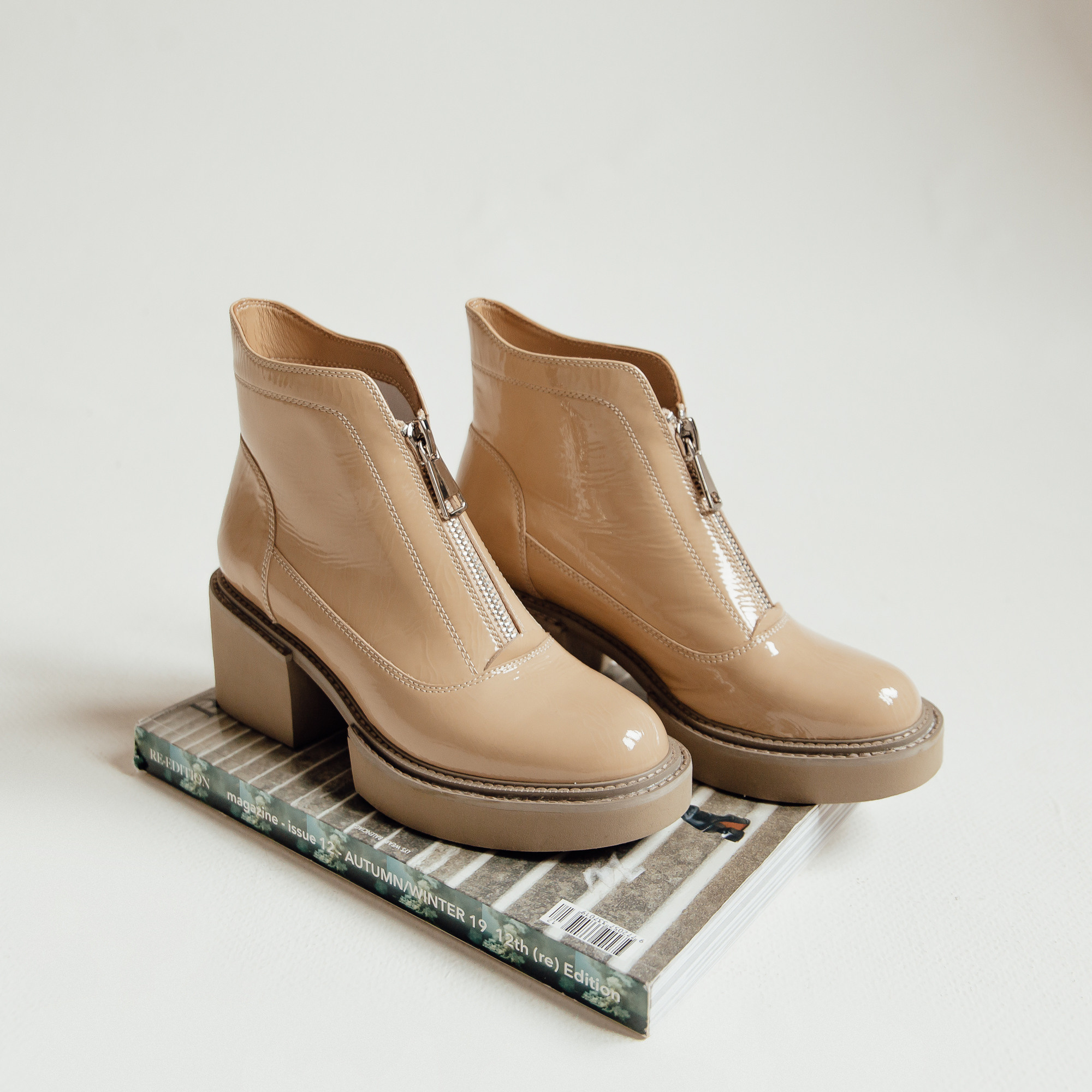 Обувь. Фотограф Улан-Удэ