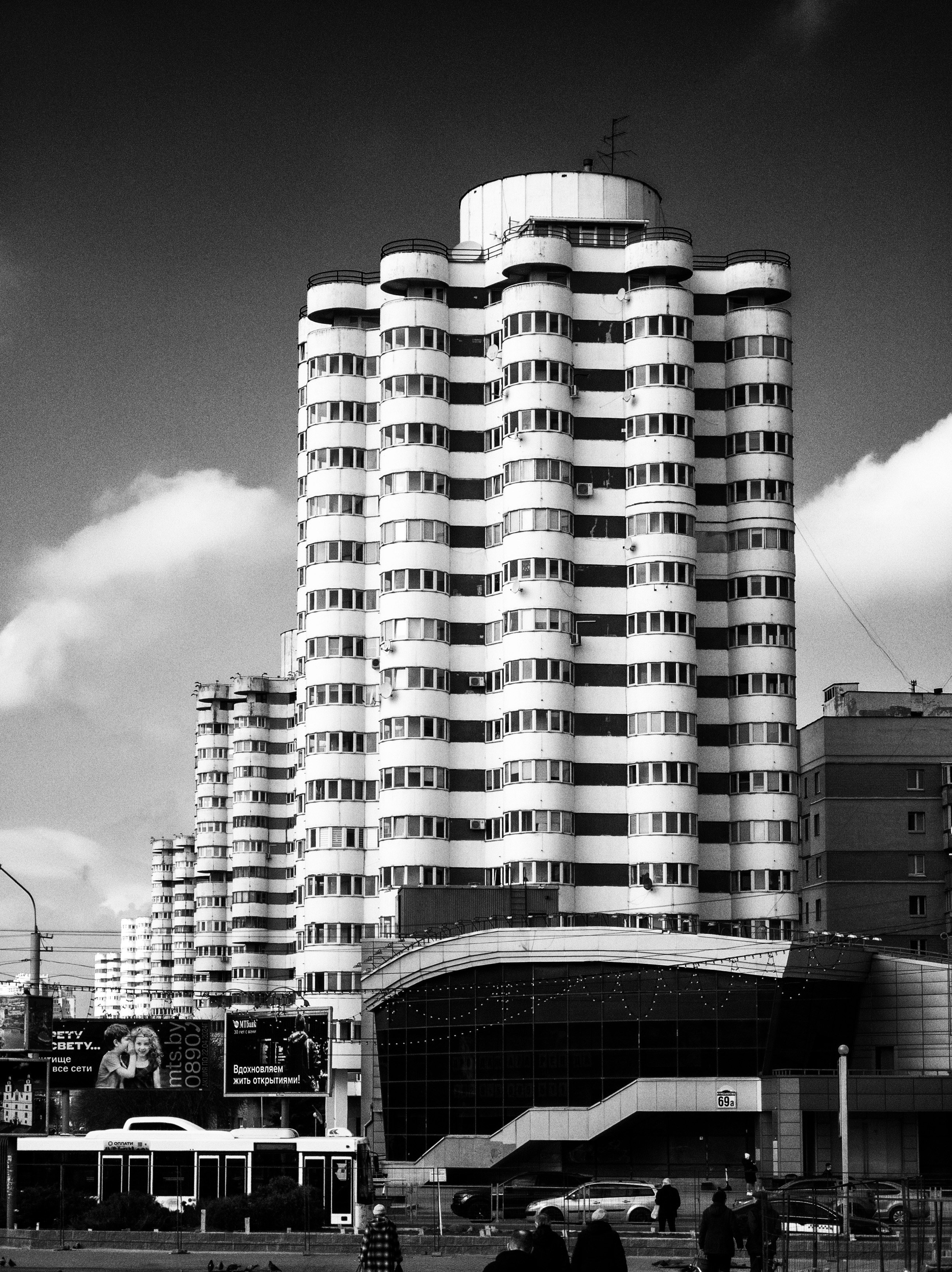 Минск. Фотограф Антон Швец — Монохромная реальность