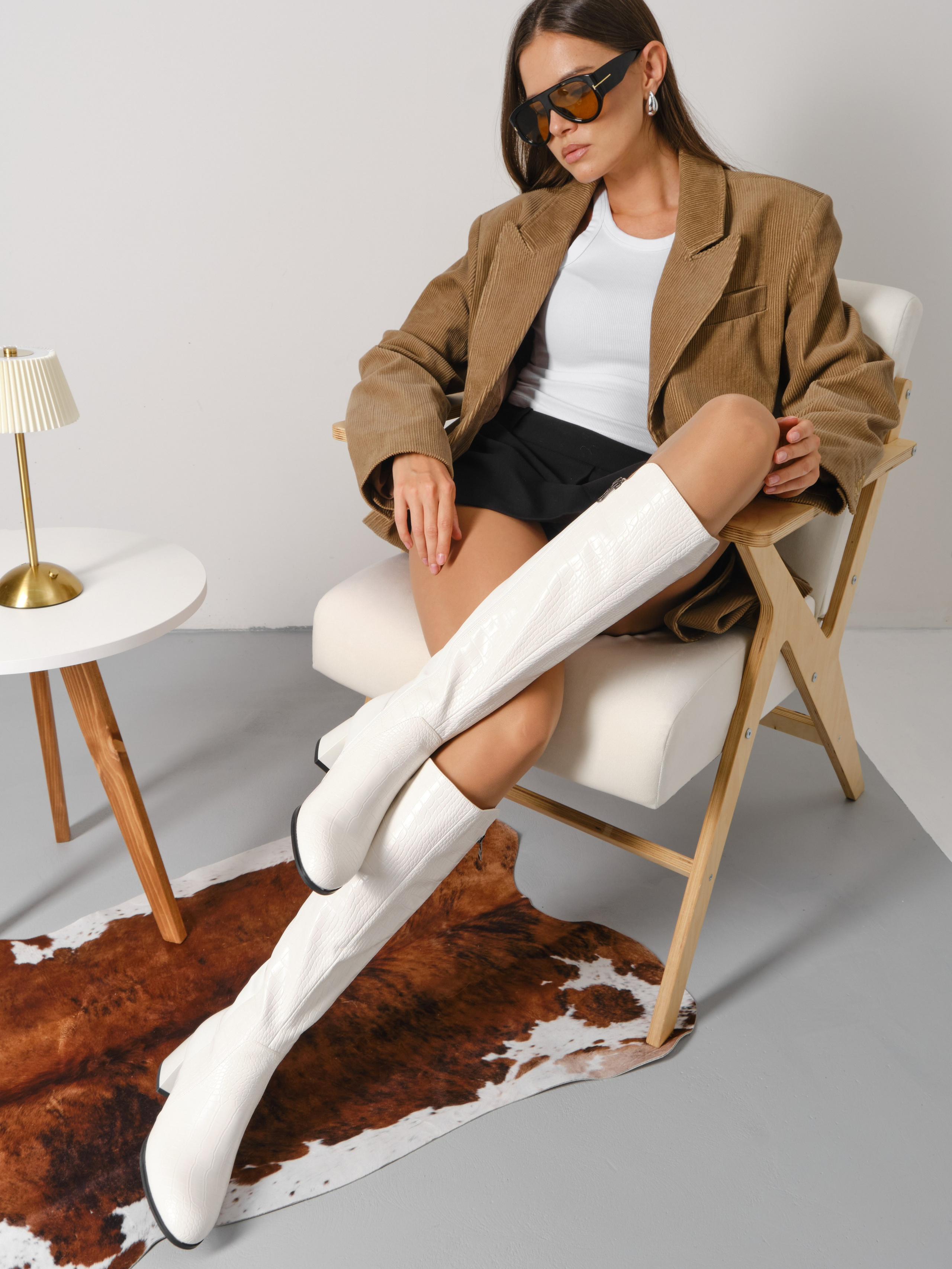 Женская обувь Интерьер. Фотостудия для Wildberries Ozon