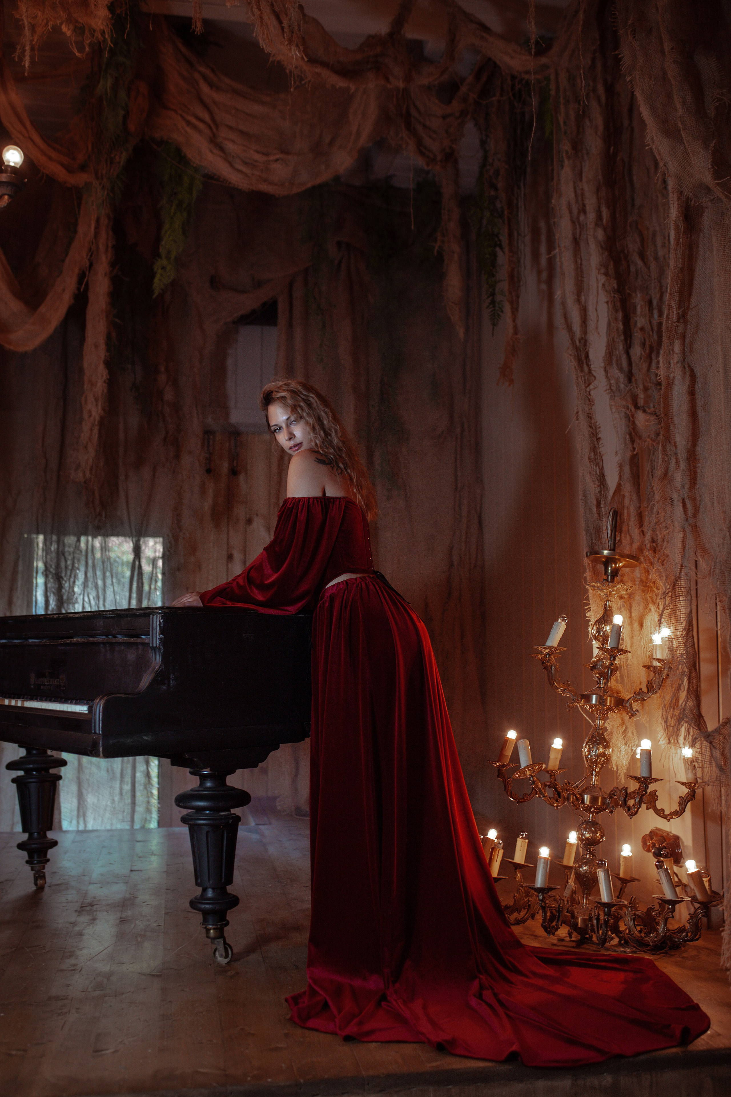 Платье 'Devil's Wife'. Лиза Бродская — фотограф в Москве