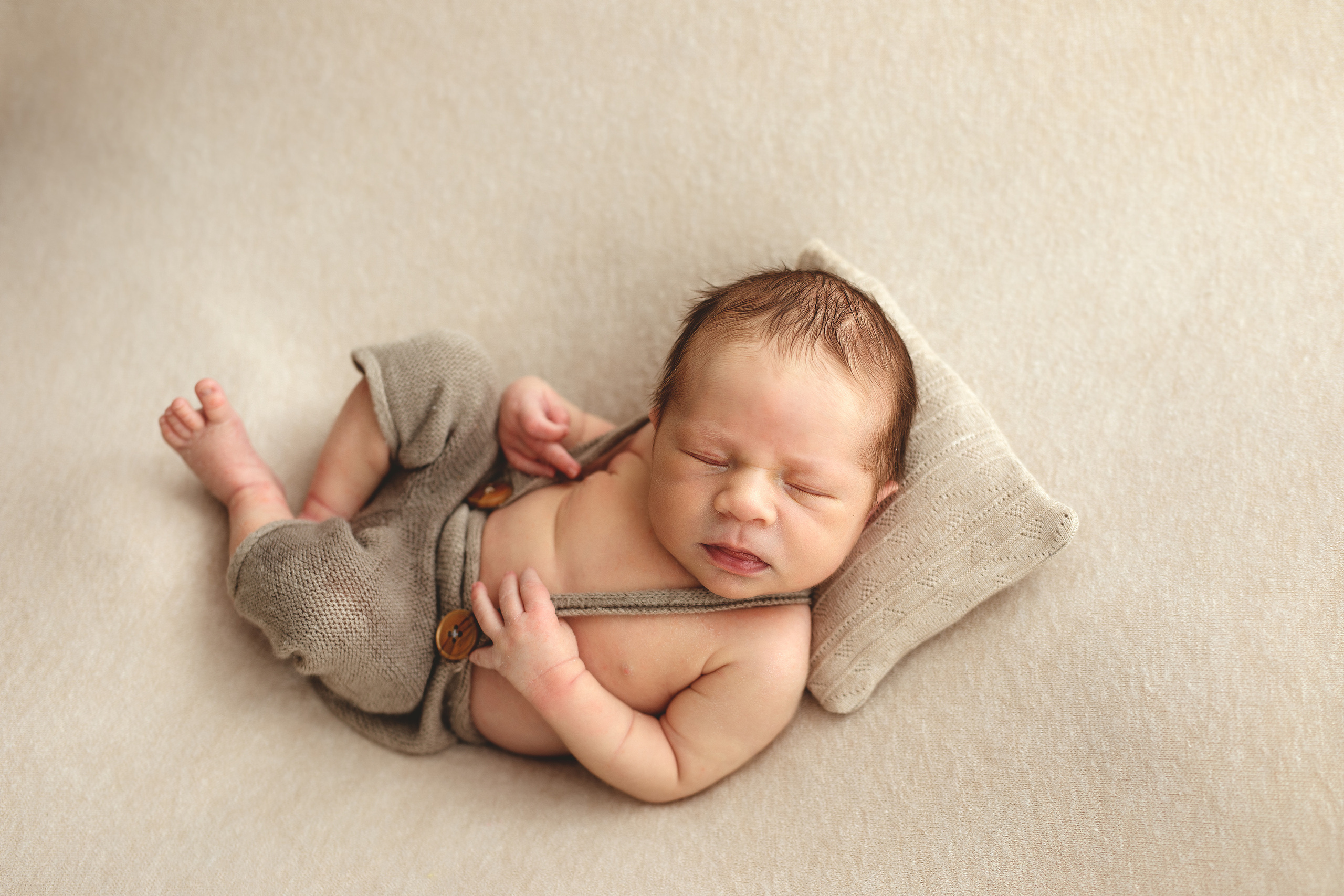 Новорожденные. Ньюборн фотограф Владивосток