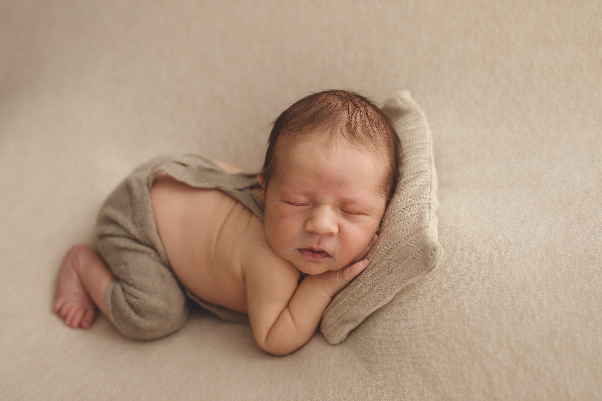 Новорожденные. Ньюборн фотограф Владивосток