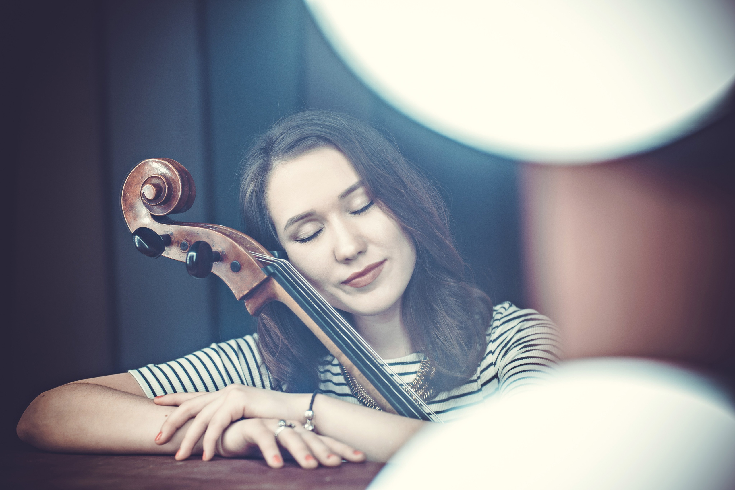 Backstage со съемок клипа. Фотограф LANA STIL. Семейный, репортажный фотограф, студия. Женский, мужской портрет. Фотографирую территориально в г. Королев, Москва, МО