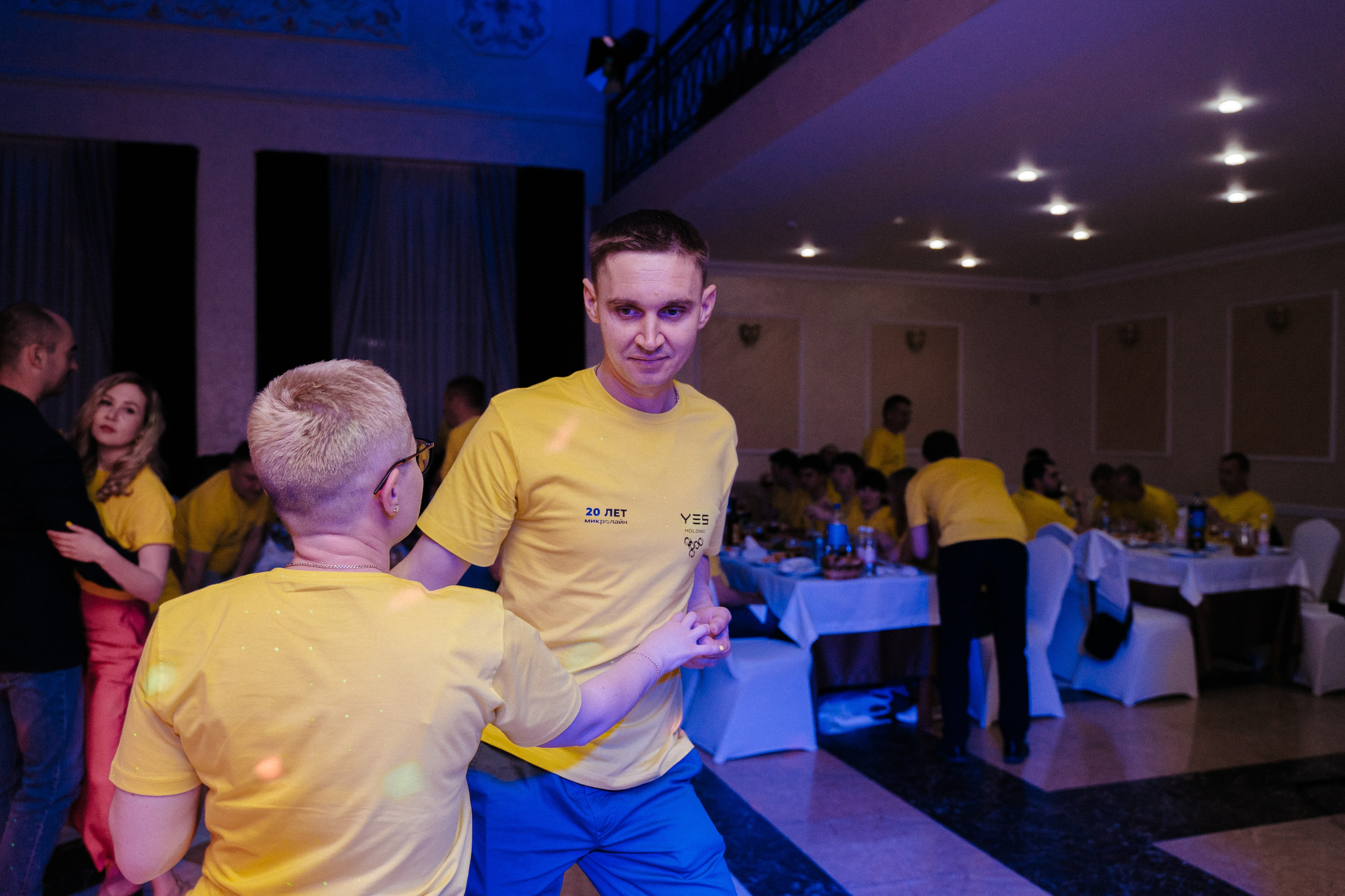 Yes Holding. Свадебный фотограф в Симферополе