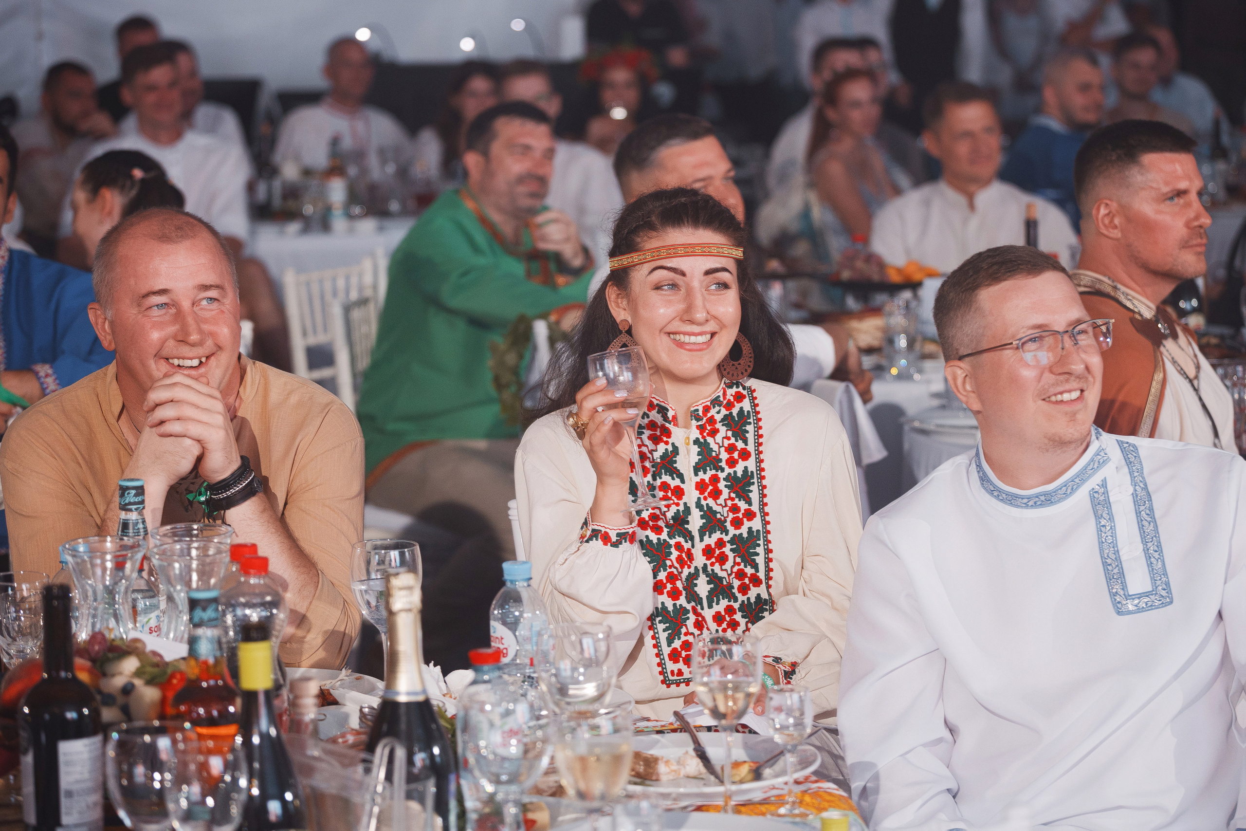 Grass 20 лет. Свадебный и репортажный фотограф в Волгограде Антон Сидоренко