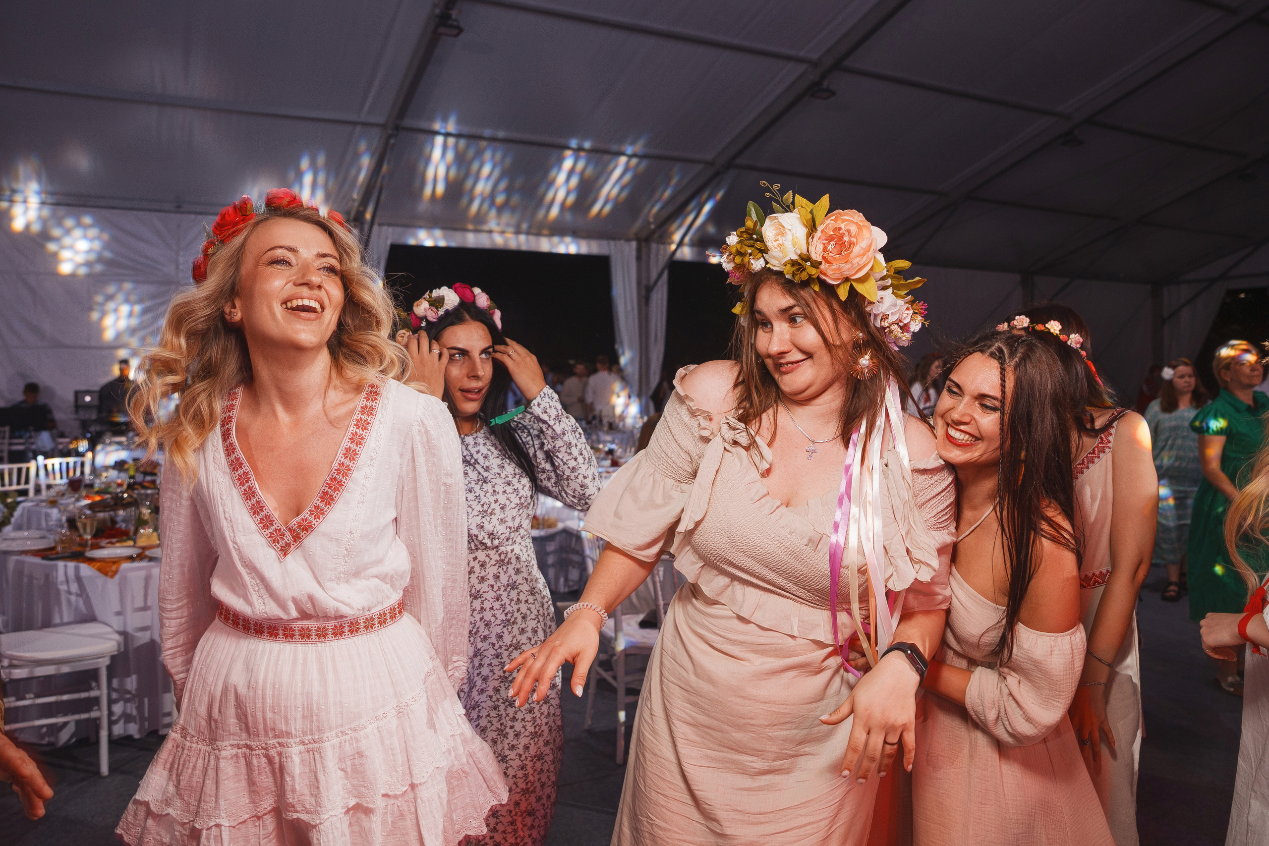 Grass 20 лет. Свадебный и репортажный фотограф в Волгограде Антон Сидоренко