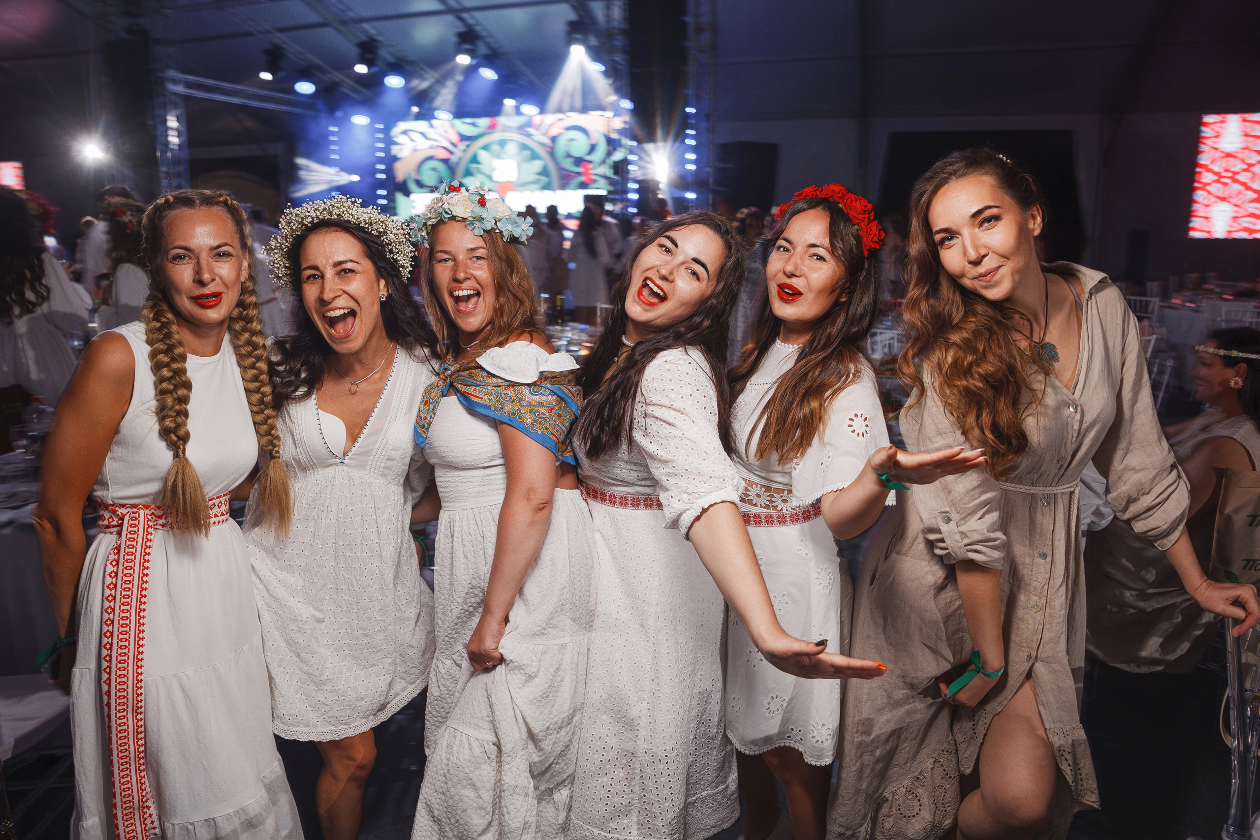 Grass 20 лет. Свадебный и репортажный фотограф в Волгограде Антон Сидоренко