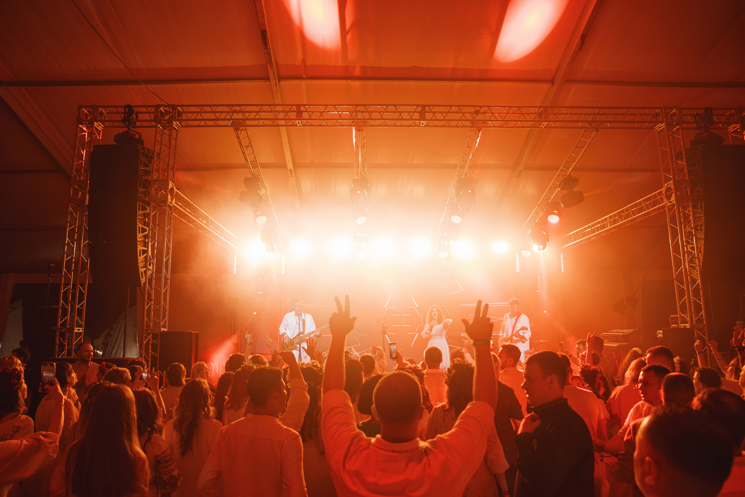 Grass 20 лет. Свадебный и репортажный фотограф в Волгограде Антон Сидоренко