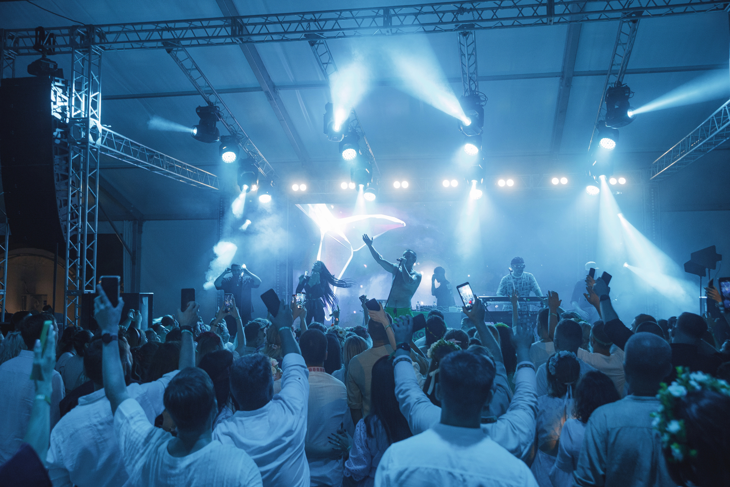 Grass 20 лет. Свадебный и репортажный фотограф в Волгограде Антон Сидоренко