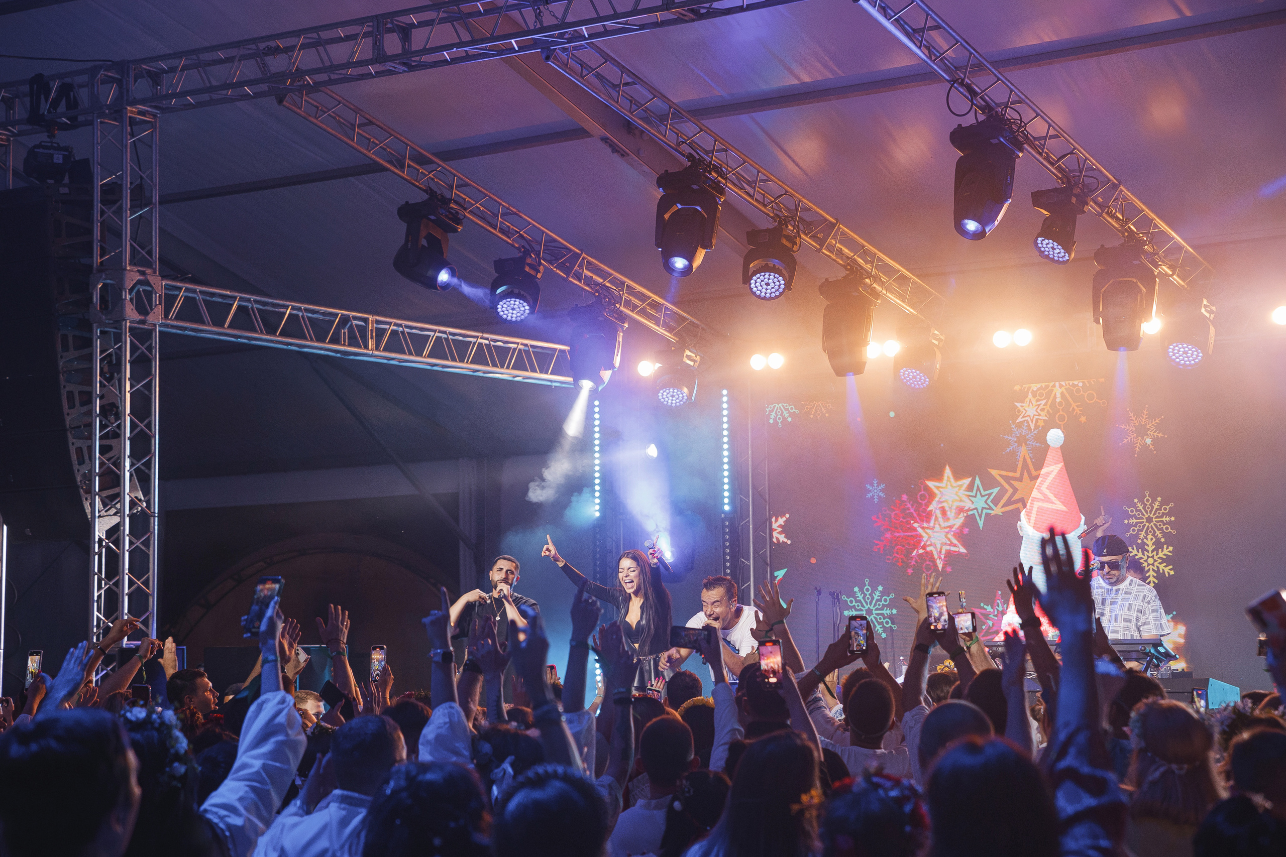 Grass 20 лет. Свадебный и репортажный фотограф в Волгограде Антон Сидоренко