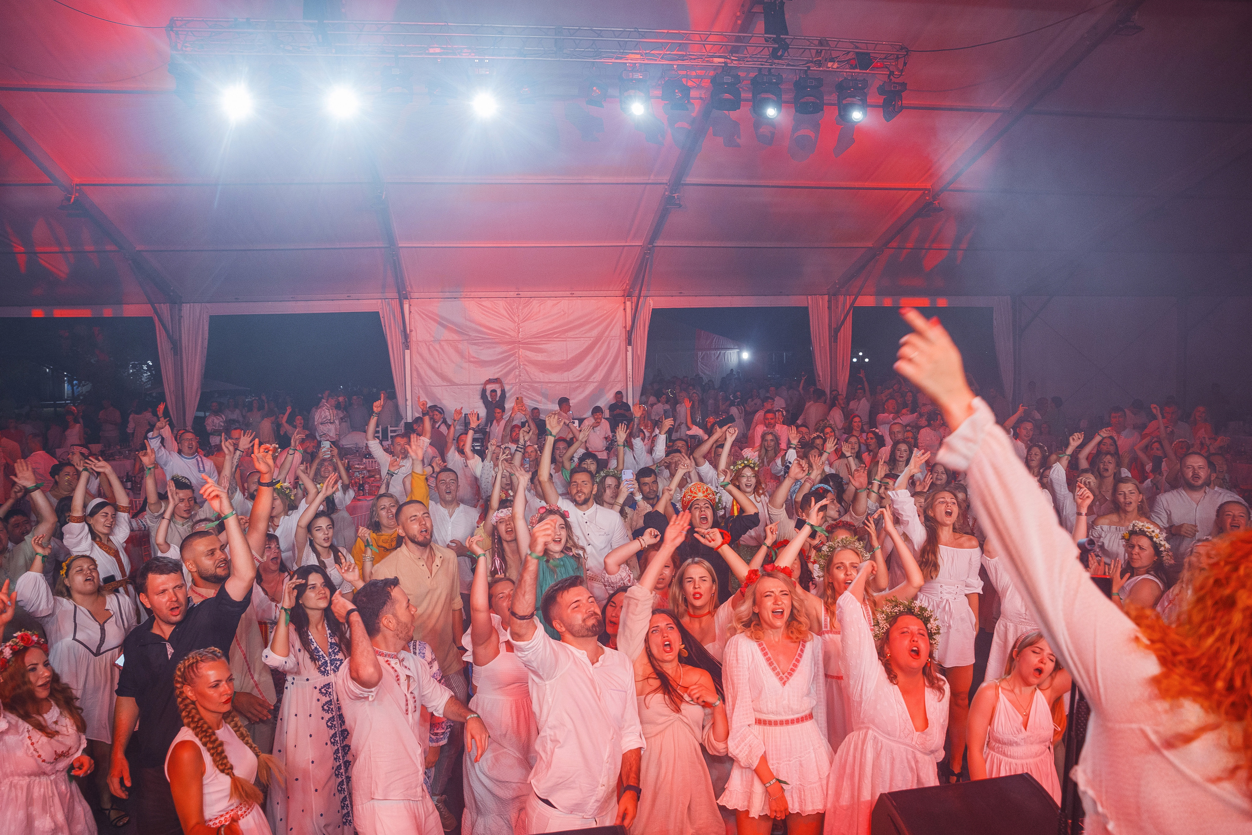 Grass 20 лет. Свадебный и репортажный фотограф в Волгограде Антон Сидоренко