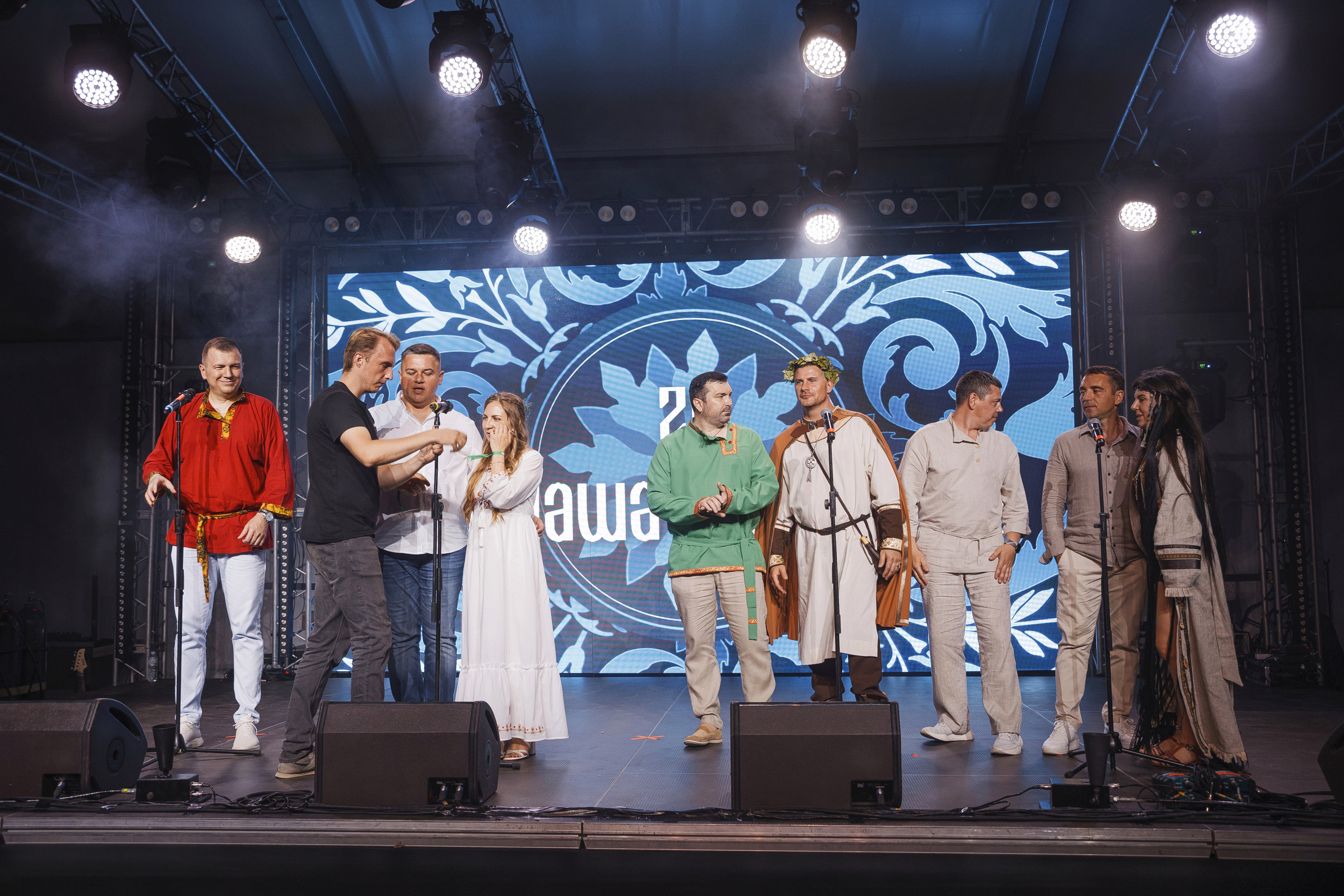 Grass 20 лет. Свадебный и репортажный фотограф в Волгограде Антон Сидоренко