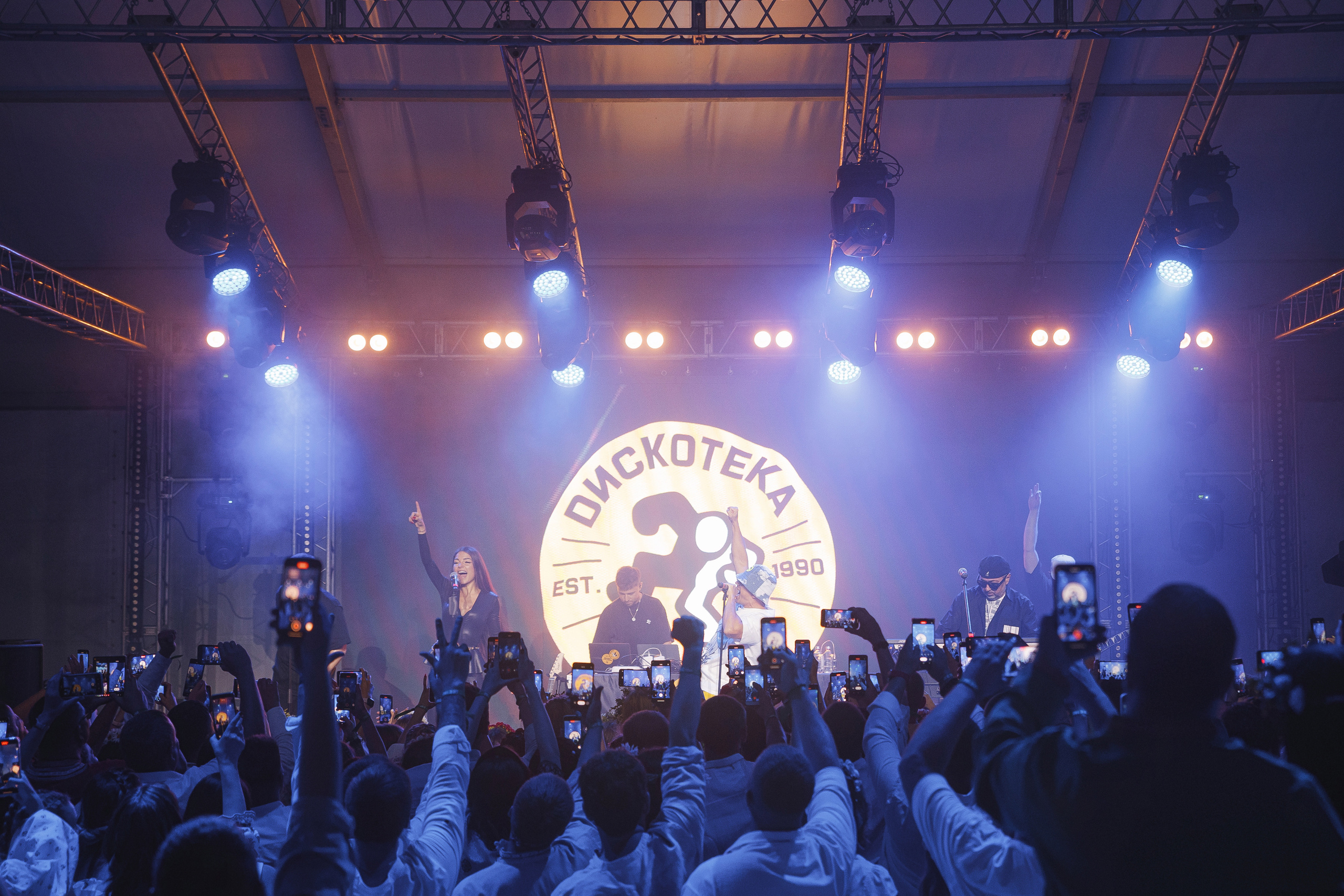 Grass 20 лет. Свадебный и репортажный фотограф в Волгограде Антон Сидоренко