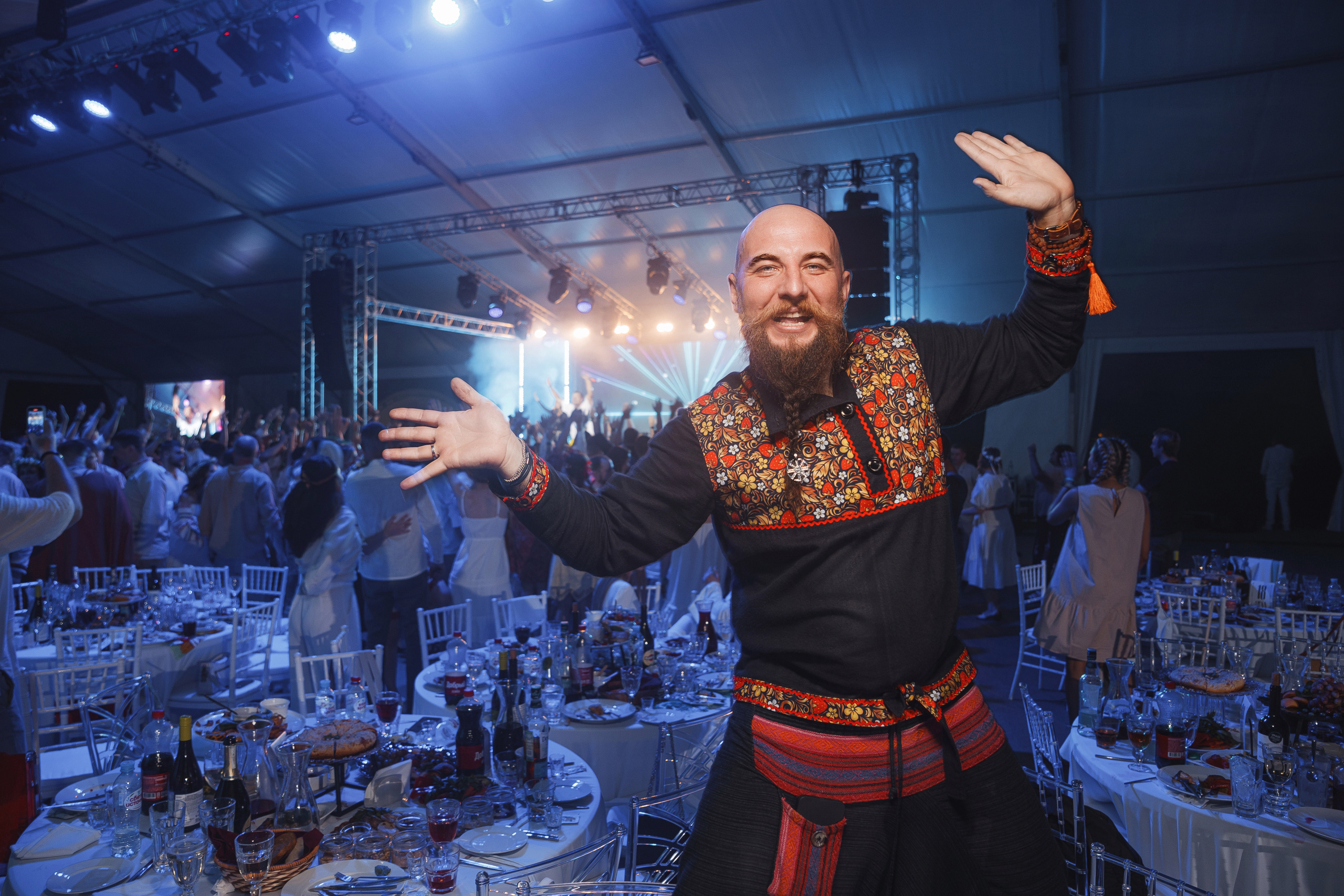 Grass 20 лет. Свадебный и репортажный фотограф в Волгограде Антон Сидоренко