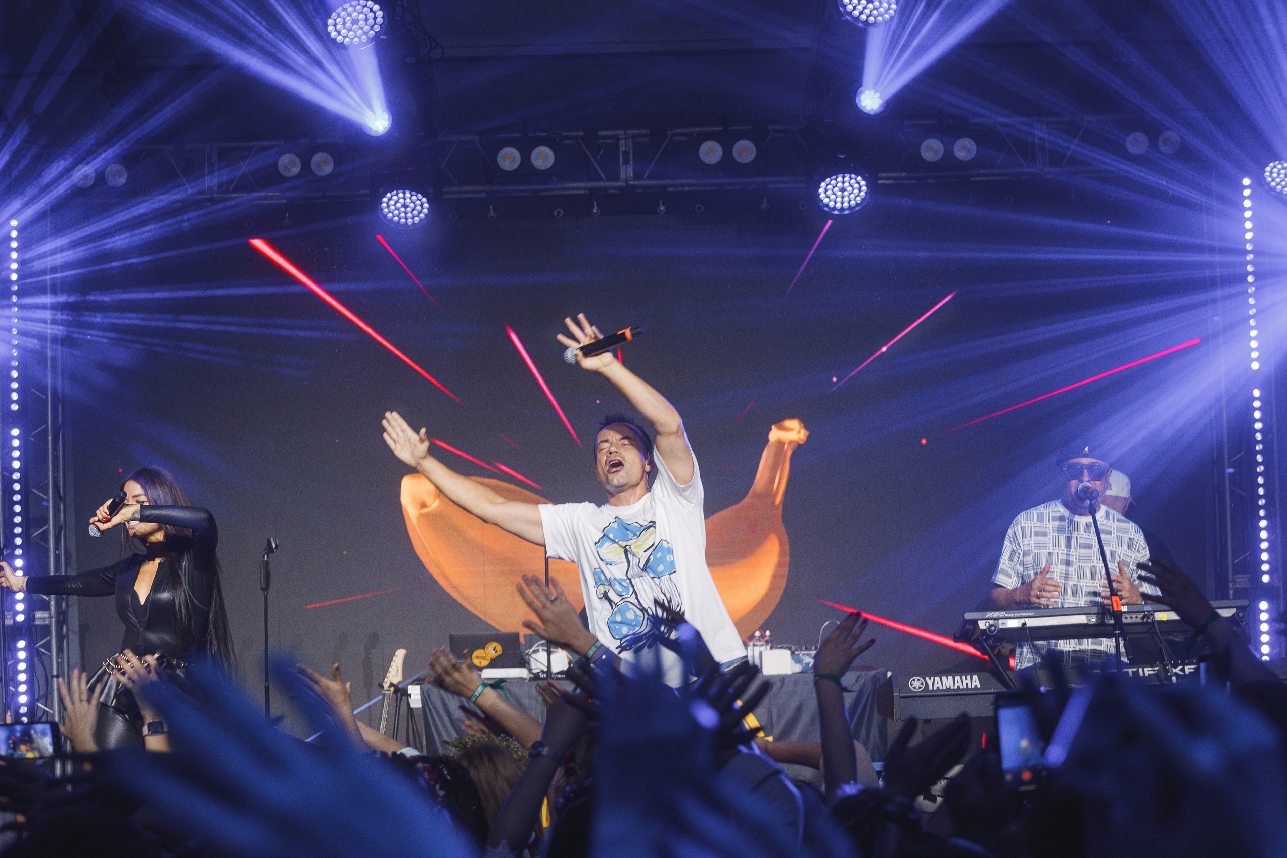 Grass 20 лет. Свадебный и репортажный фотограф в Волгограде Антон Сидоренко