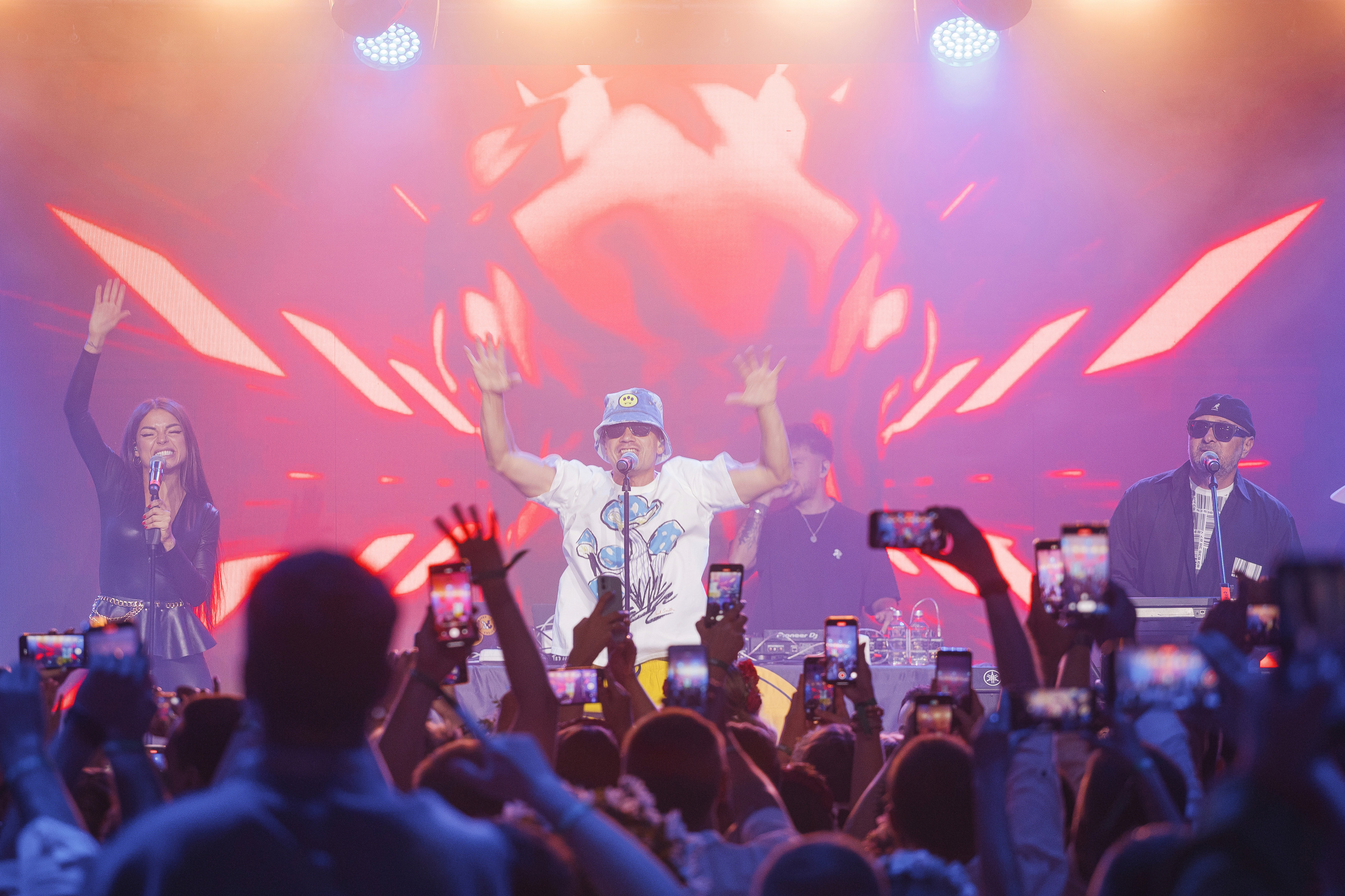 Grass 20 лет. Свадебный и репортажный фотограф в Волгограде Антон Сидоренко