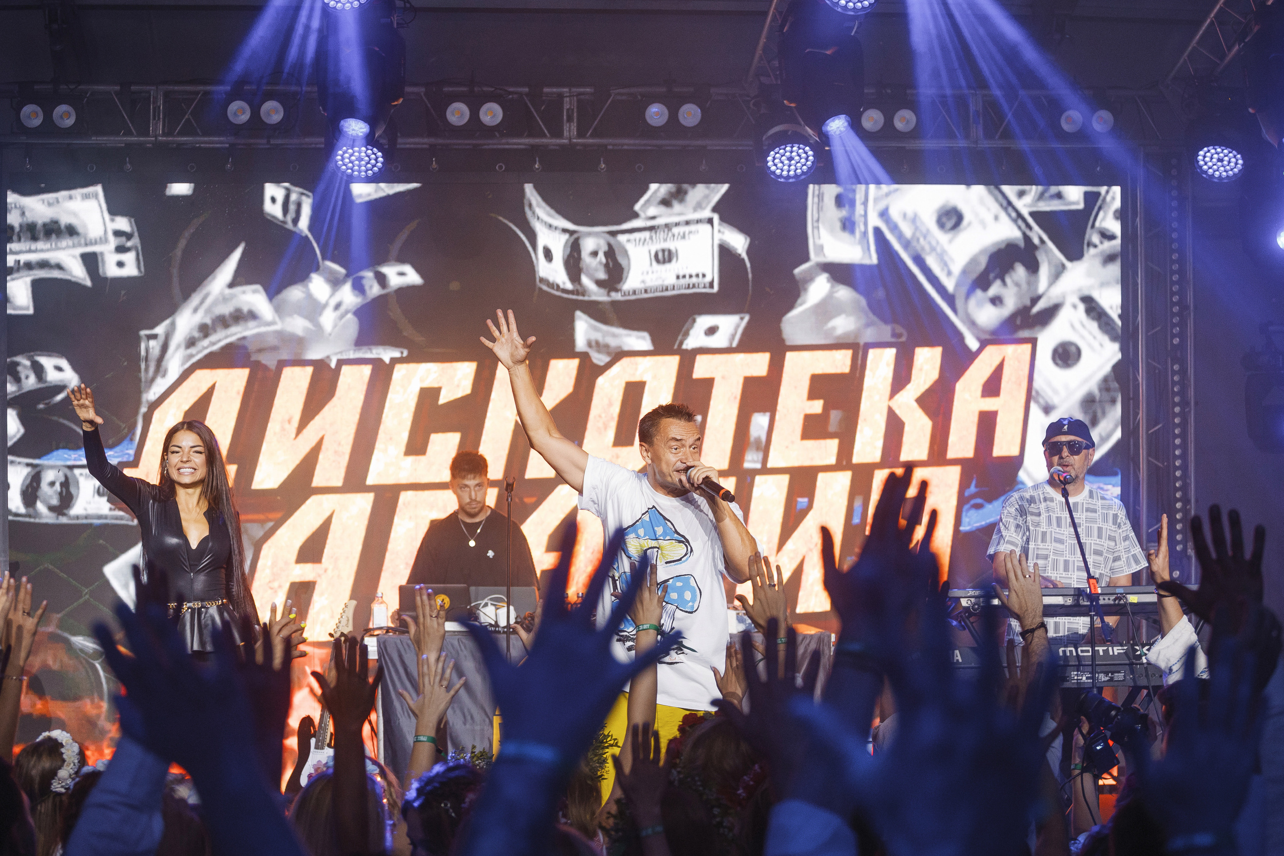 Grass 20 лет. Свадебный и репортажный фотограф в Волгограде Антон Сидоренко