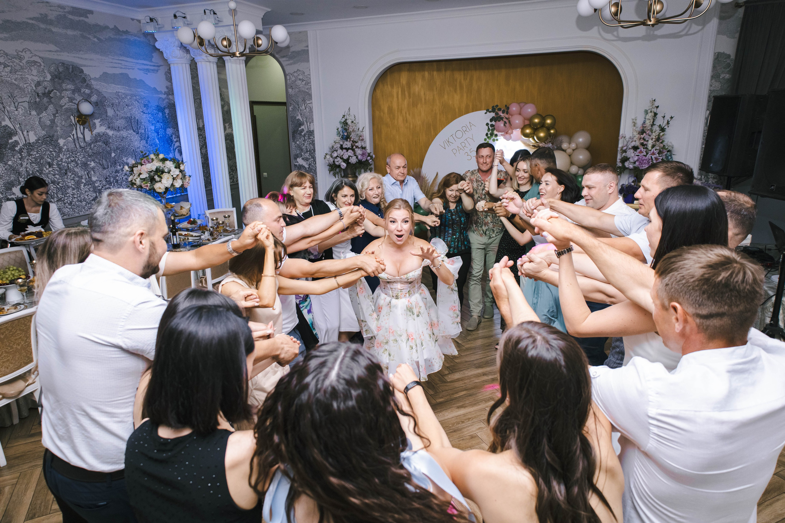 35 лет Виктории. Фотограф твоих воспоминаний | Алексей Алексеев