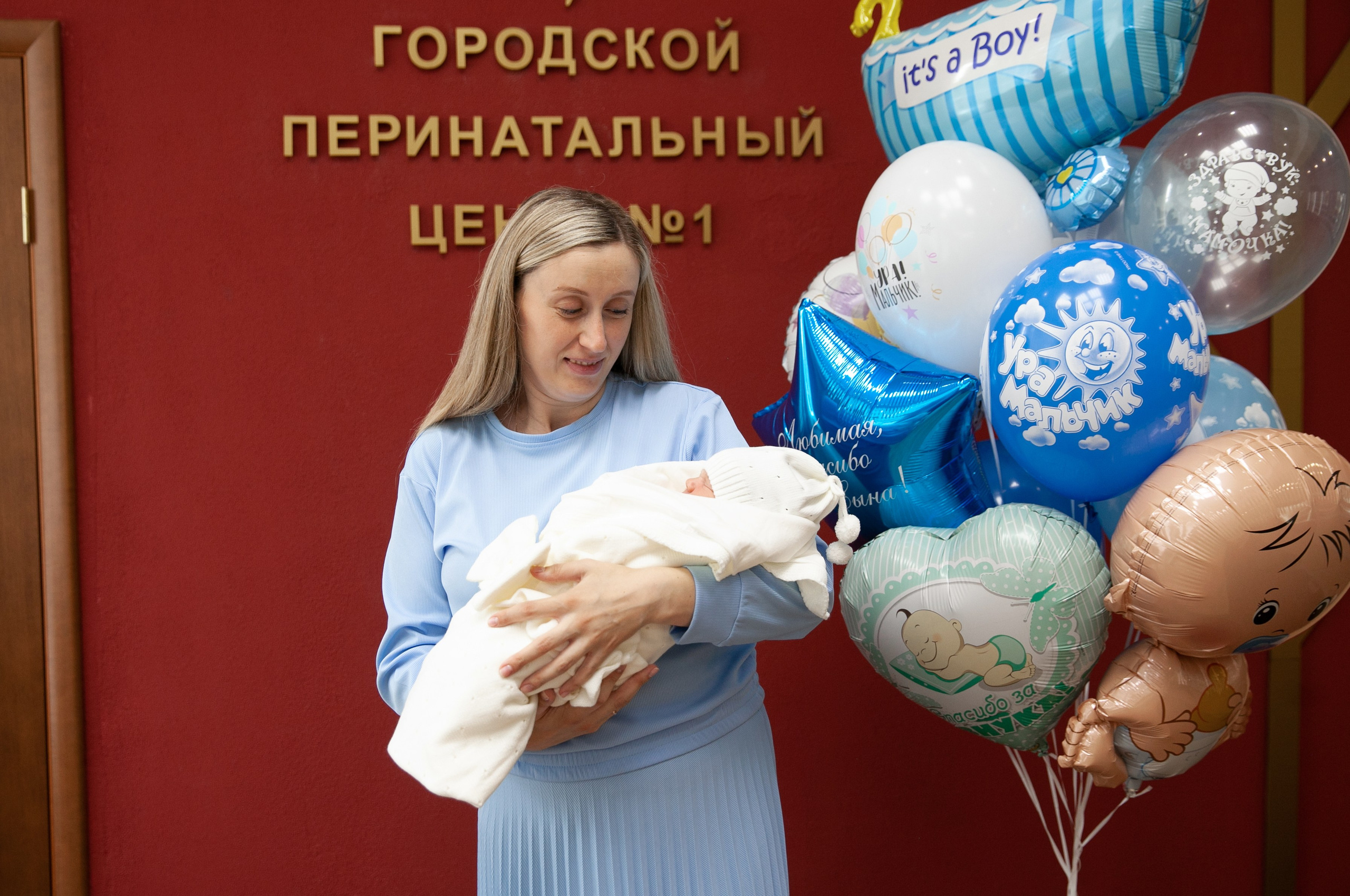 Фотограф на выписку из ГПЦ 1 спб. Фотограф на выписку в роддом в Санкт-Петербурге