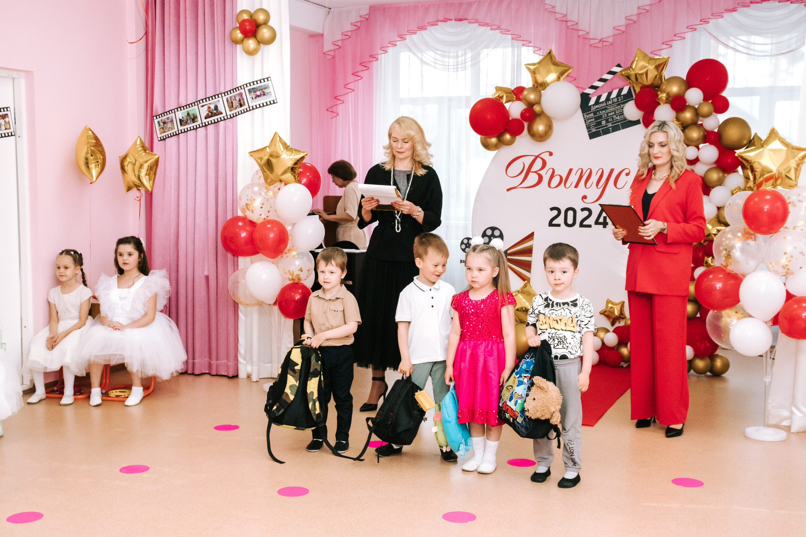 Фотограф на выпускной Детского сада Томск. Фотограф в Томске Дарья Пучкина