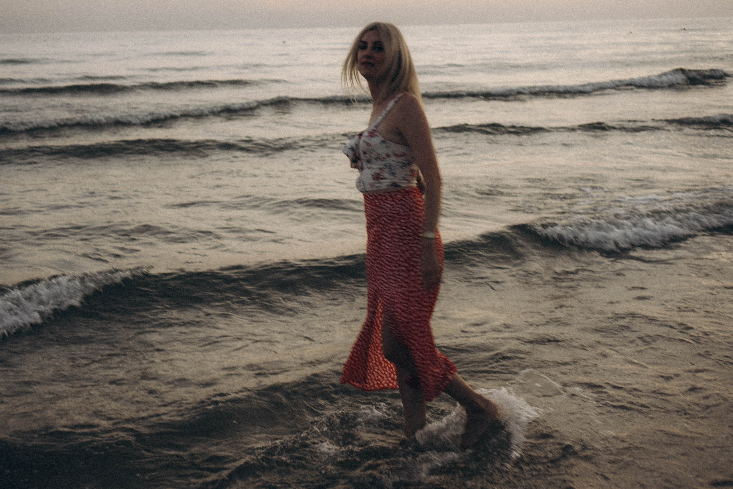 Июльский вечер на берегу черного моря. Профессиональный фотограф, Санкт-Петербург — Виктория Богомолова