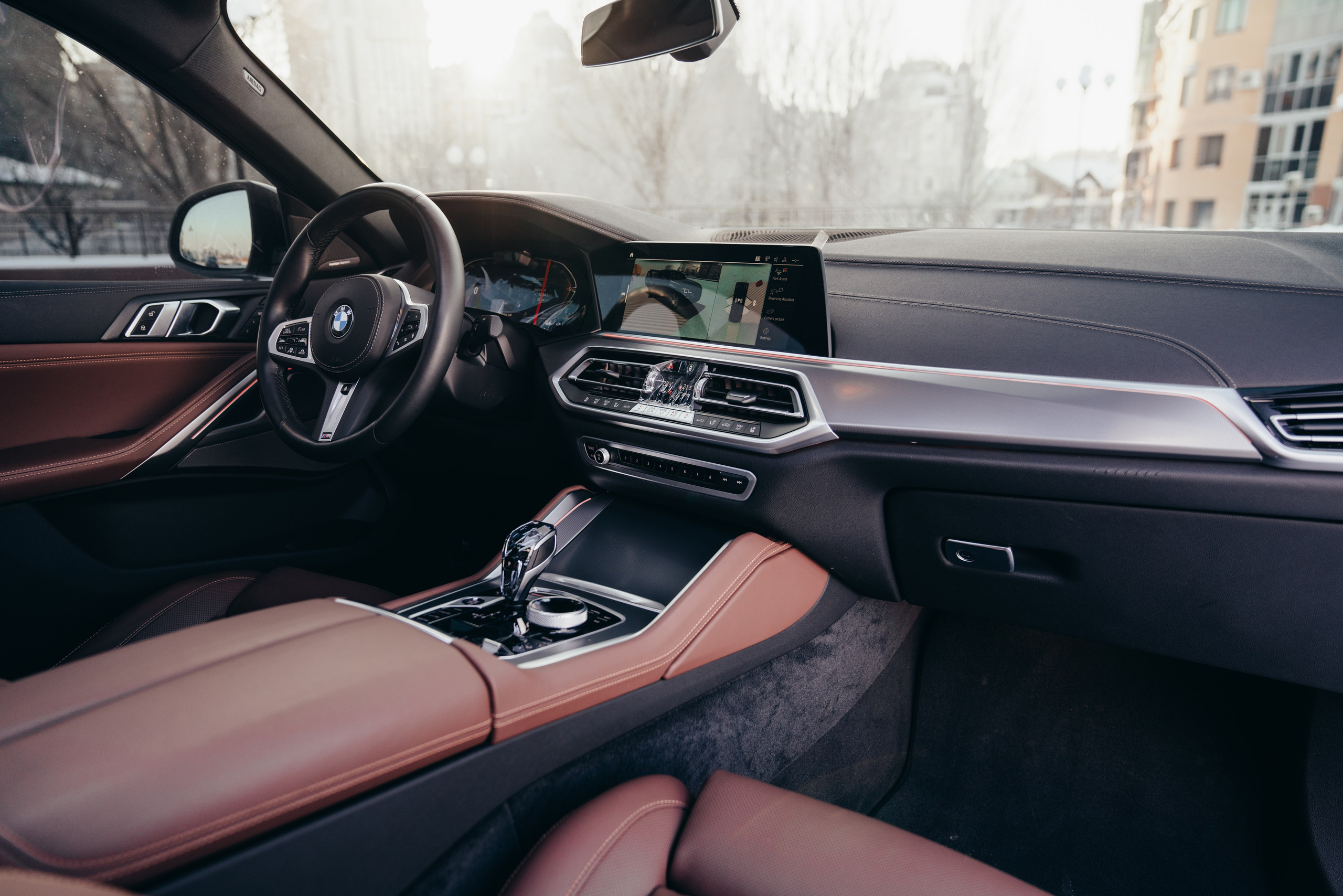 BMW X6 30d X-Drive. Идеальные портреты для соцсетей — Фотограф Ленар