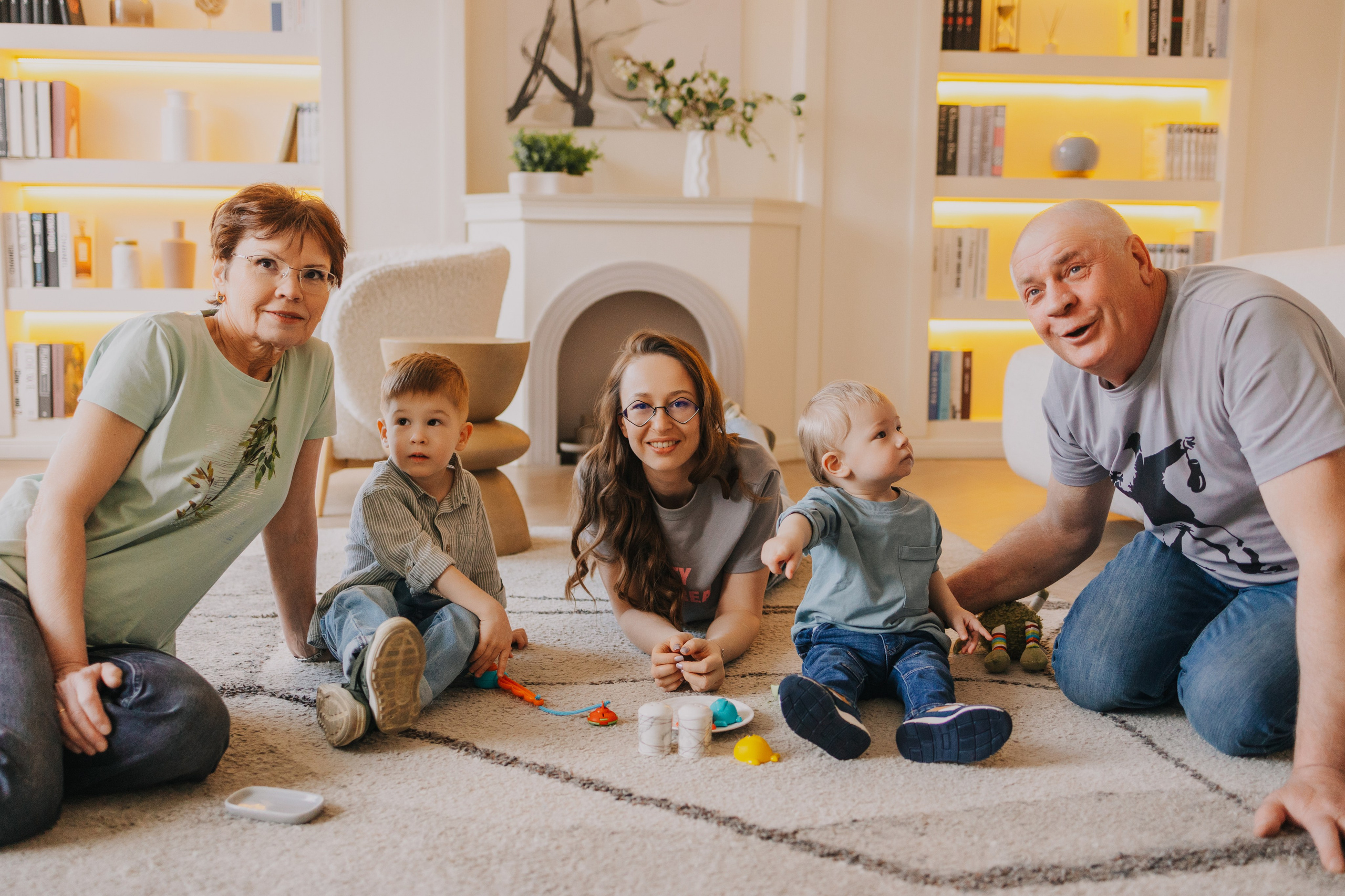 Большая семья. Домашняя фотосессия