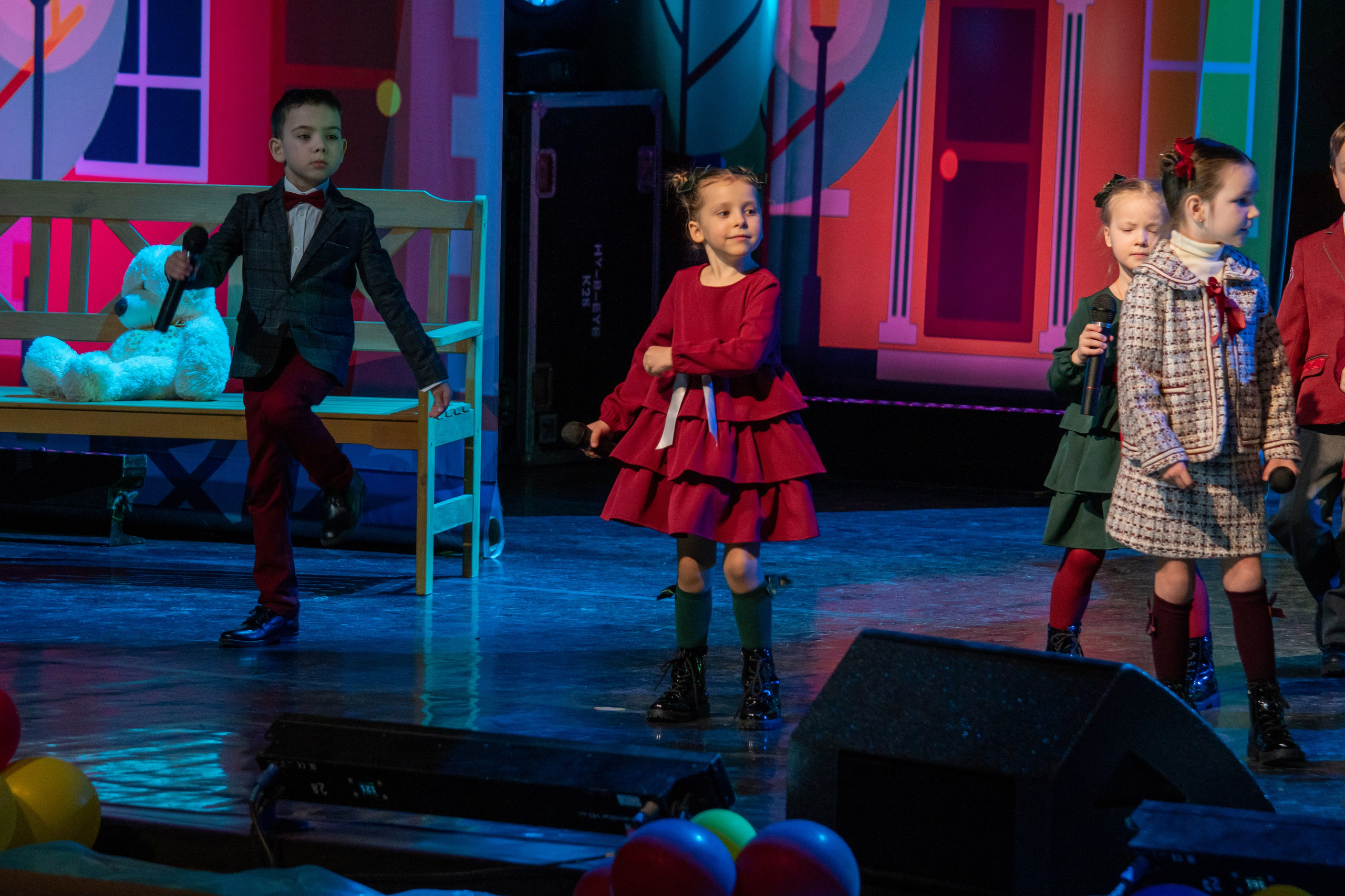 Съёмка концерта для Домисольки, большой концертный зал Космос. «Студия DRONAVT`s» — видеосъёмка и фотография г. Москва