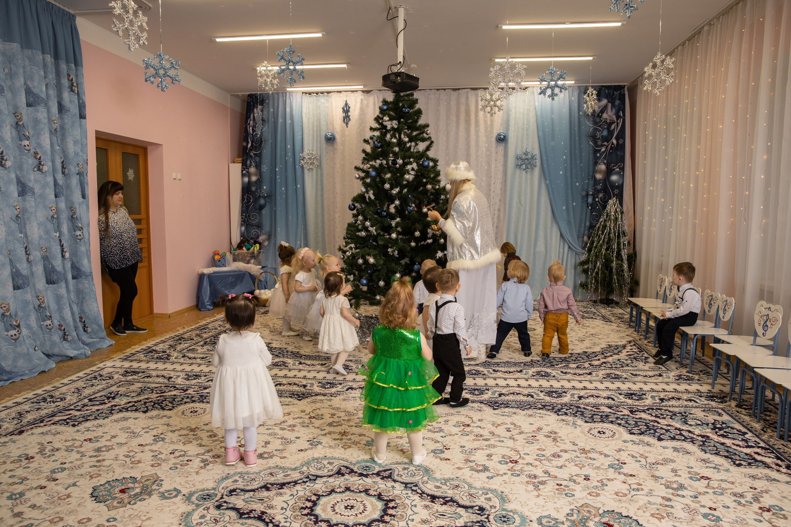 Новогодний утренник Успех. Фотограф в Железнодорожном и Балашихе