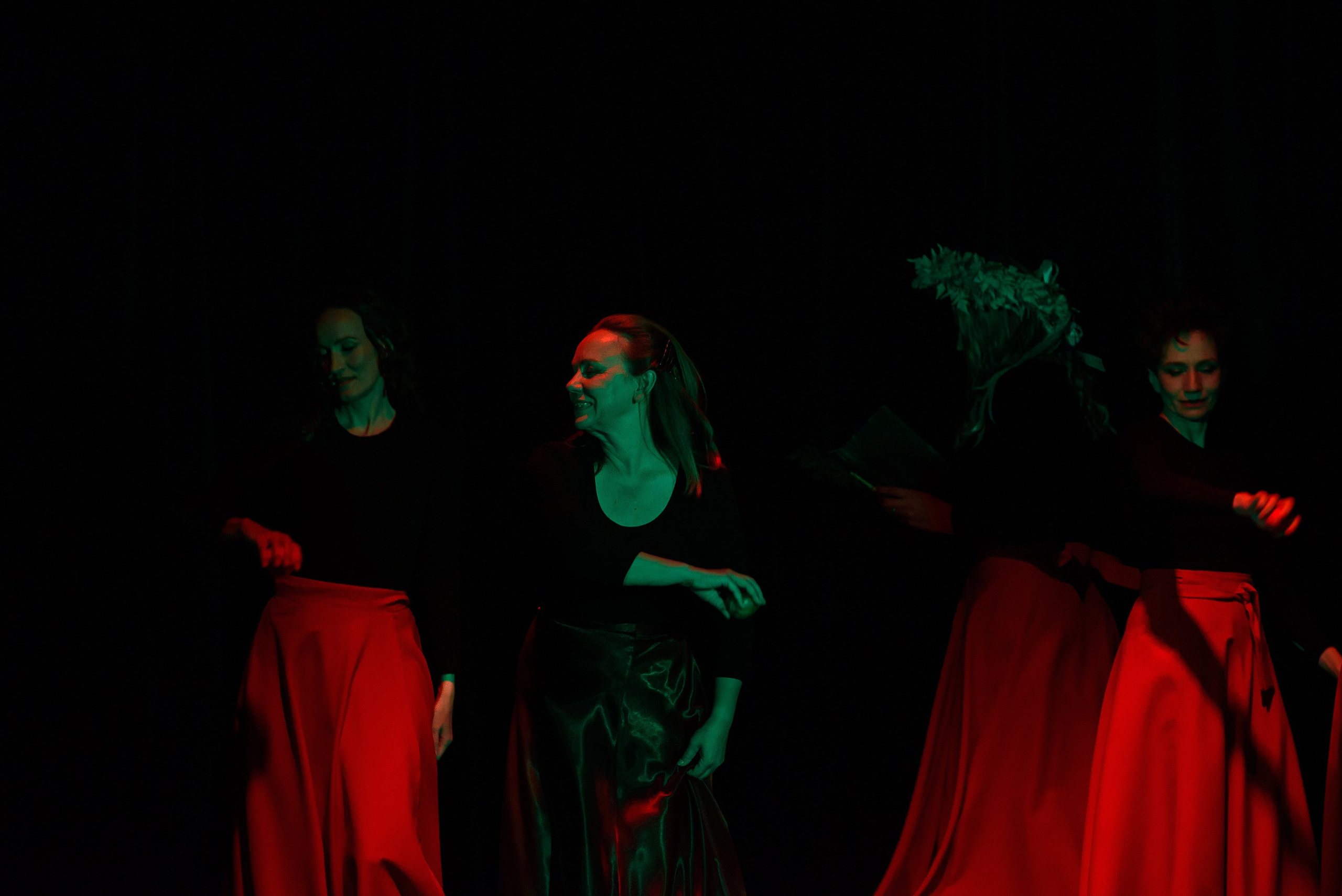 Жива Я?. ЖиваЯ — театр Ксении Сосновских