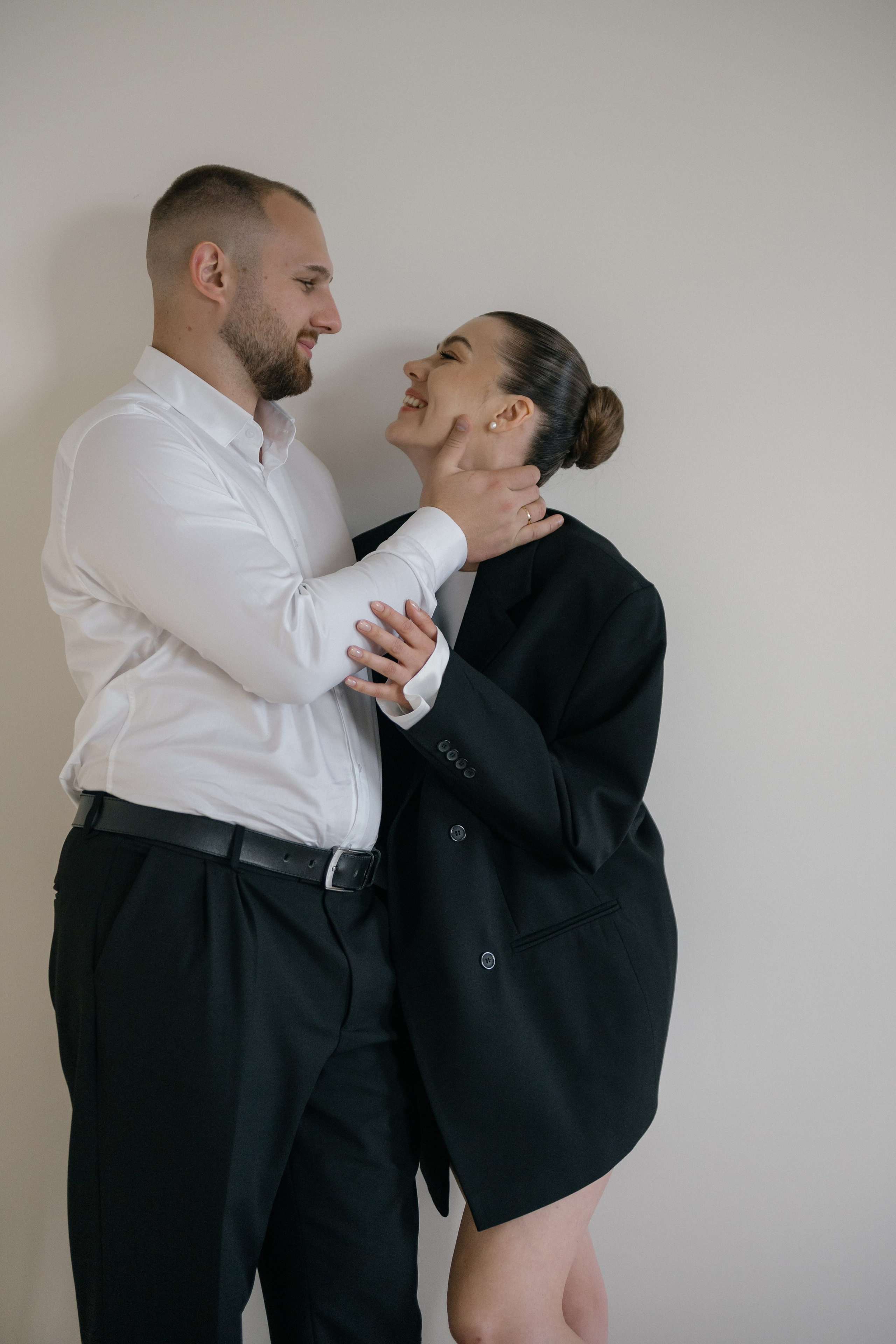 Wedding day in VERSAL PARK. Wedding PHOTOGRAPHER Andrew Vnukov