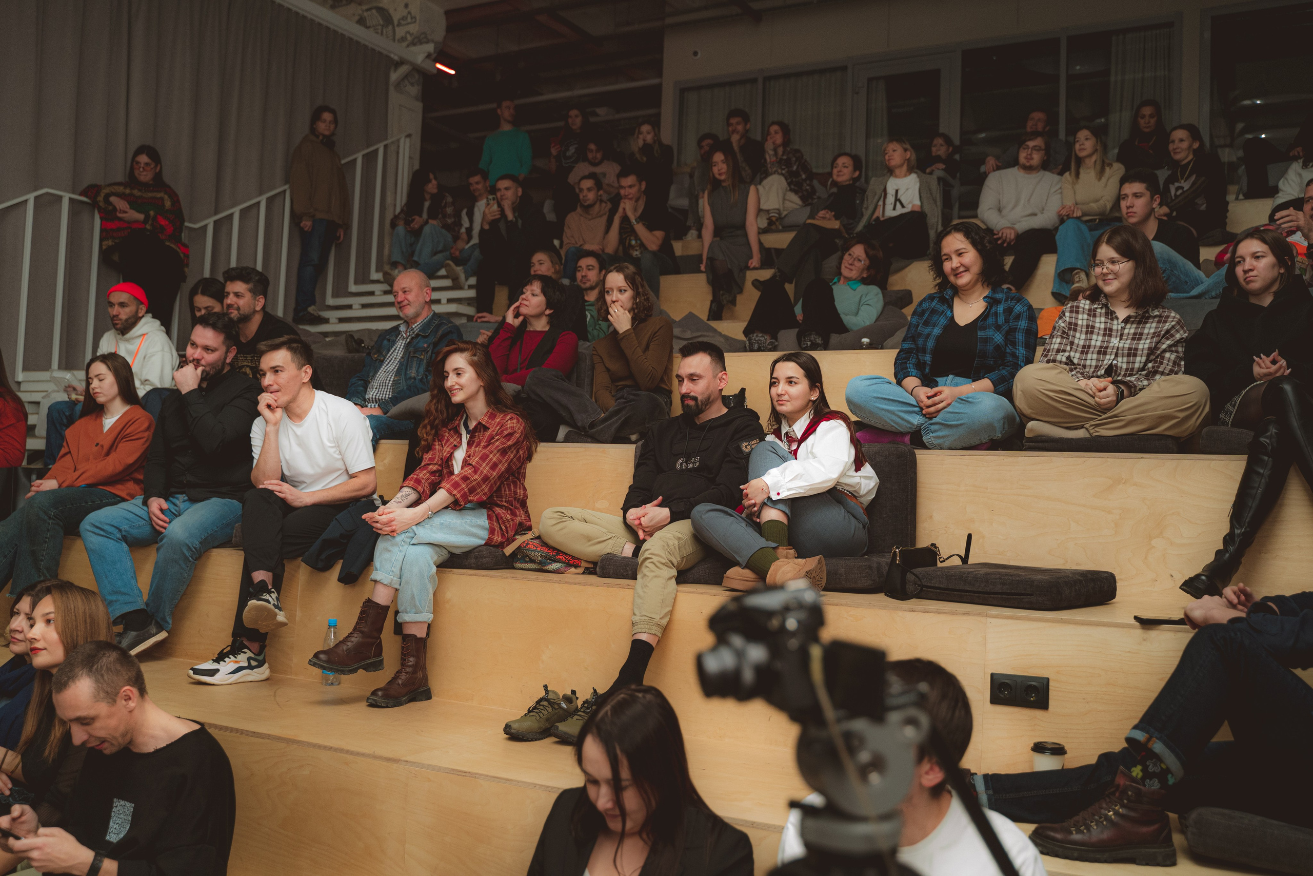 Квартирник в Ко-воркинге «Люди». Свадебный и репортажный фотограф в Уфе| Осетрова Ольга