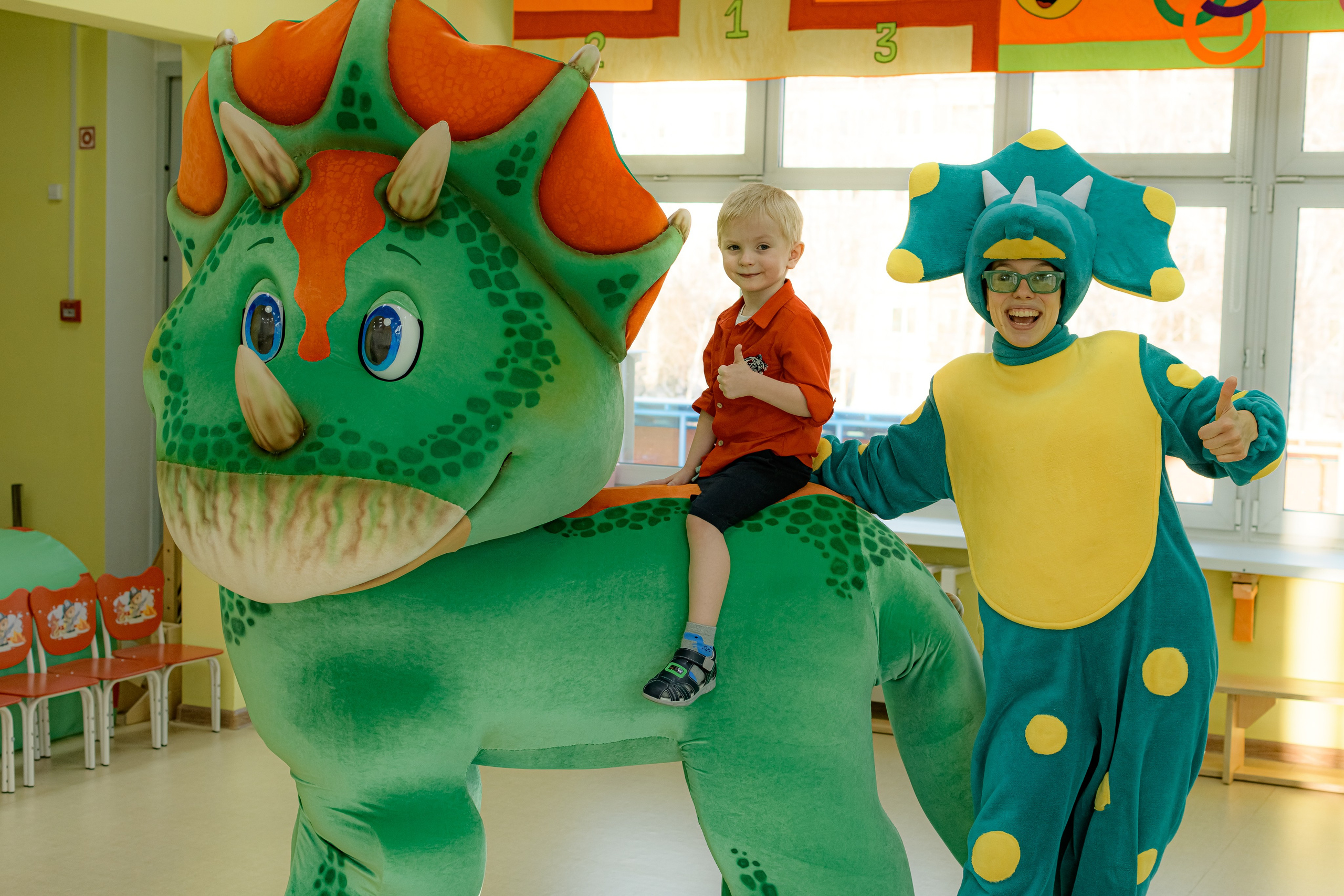 ЭМИЛЬ/HAPPY BIRTHDAY. Photokarish