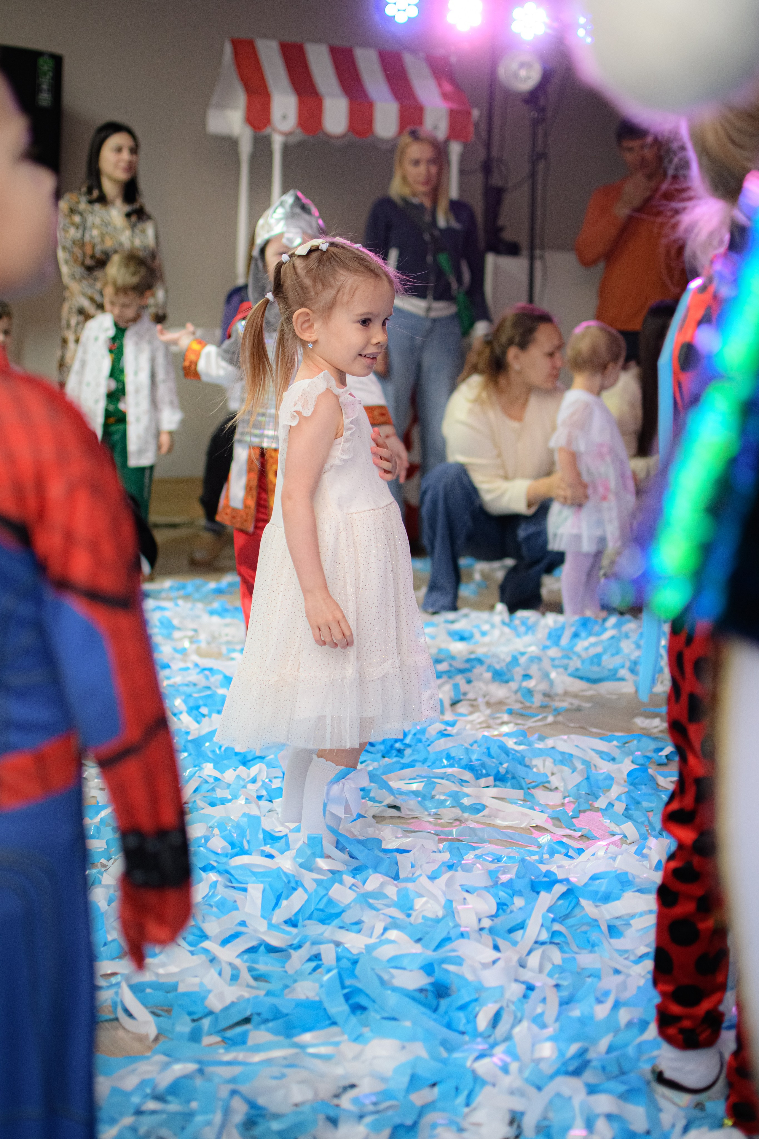 HAPPY NEW YEAR. Photokarish