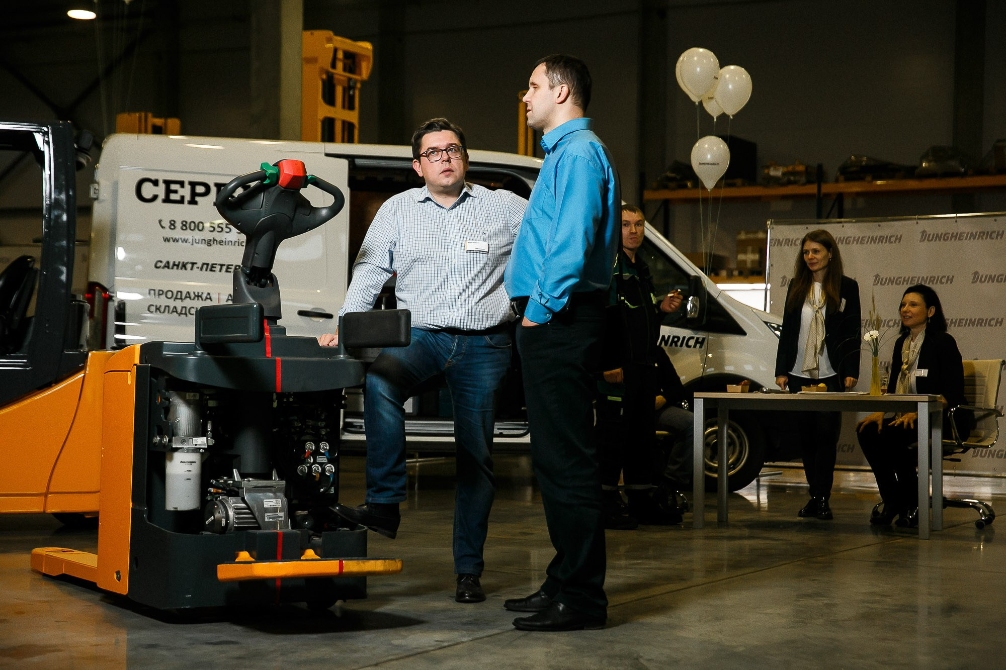 JUNGHEINRICH. Рабочая сторона — бизнес портрет и репортаж в Санкт-Петербурге