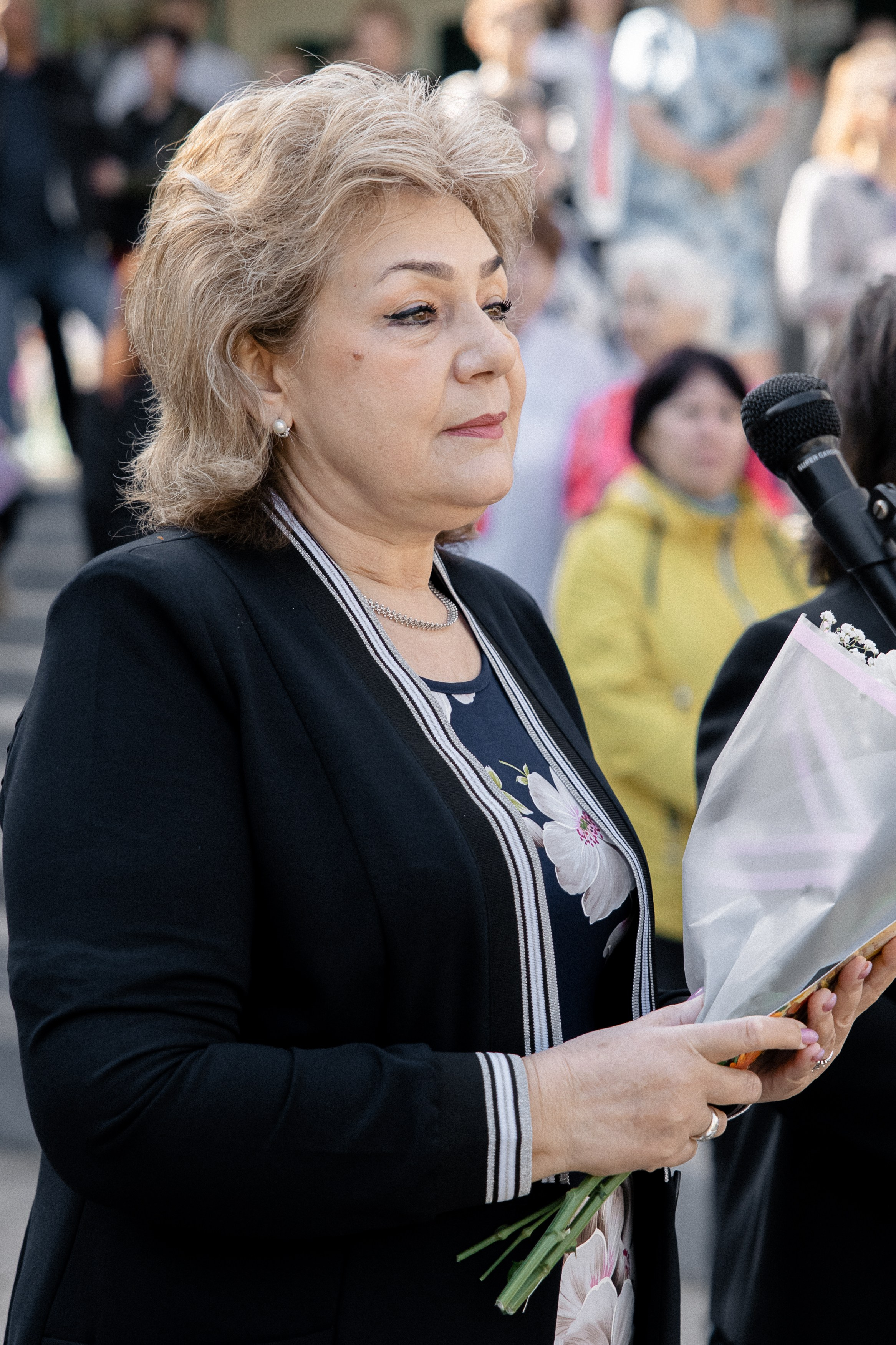 Последний звонок — линейка. Свадебный фотограф Роман Еремеев