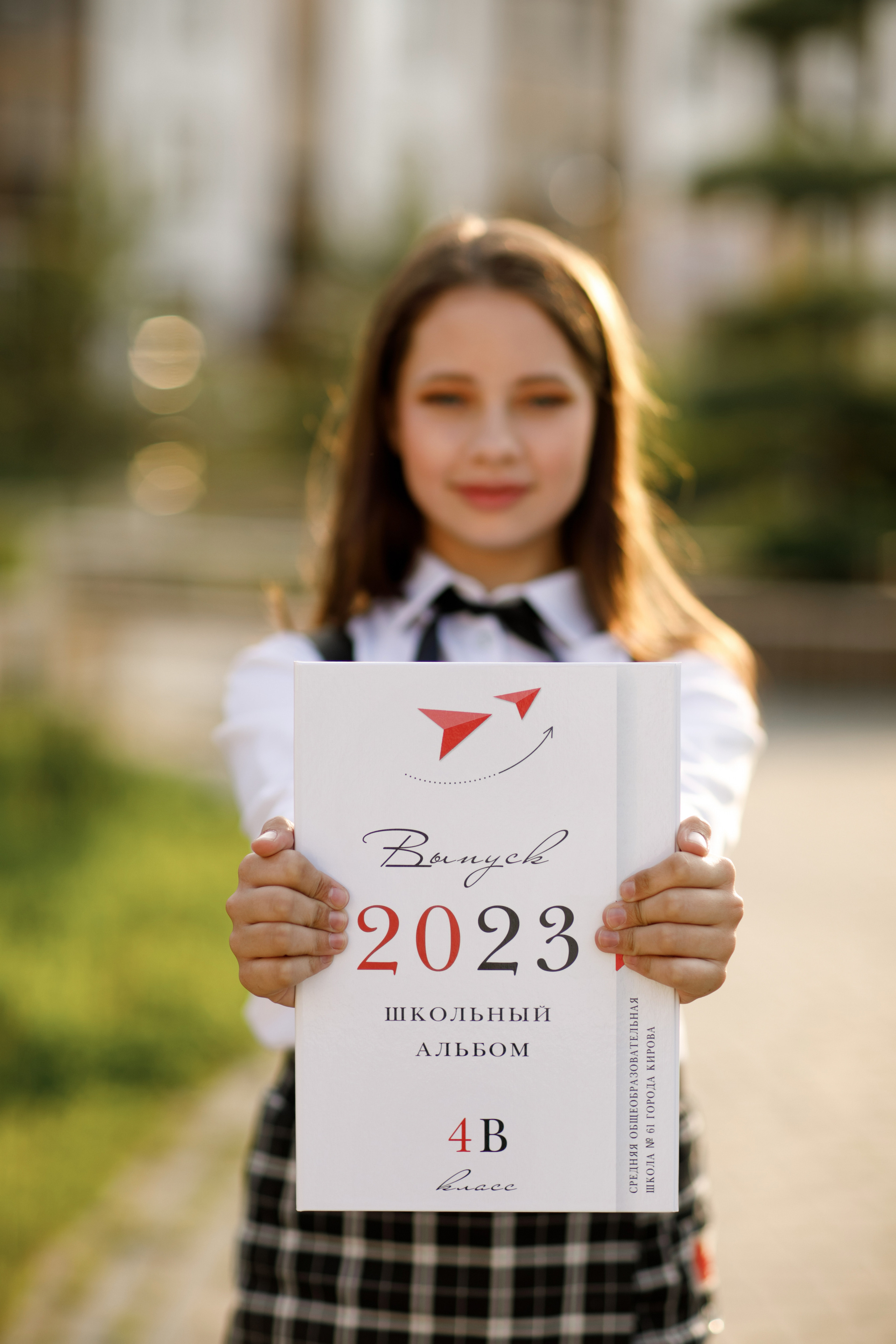 Выпускные альбомы (папки выпускника) для школы и детского сада Кирова