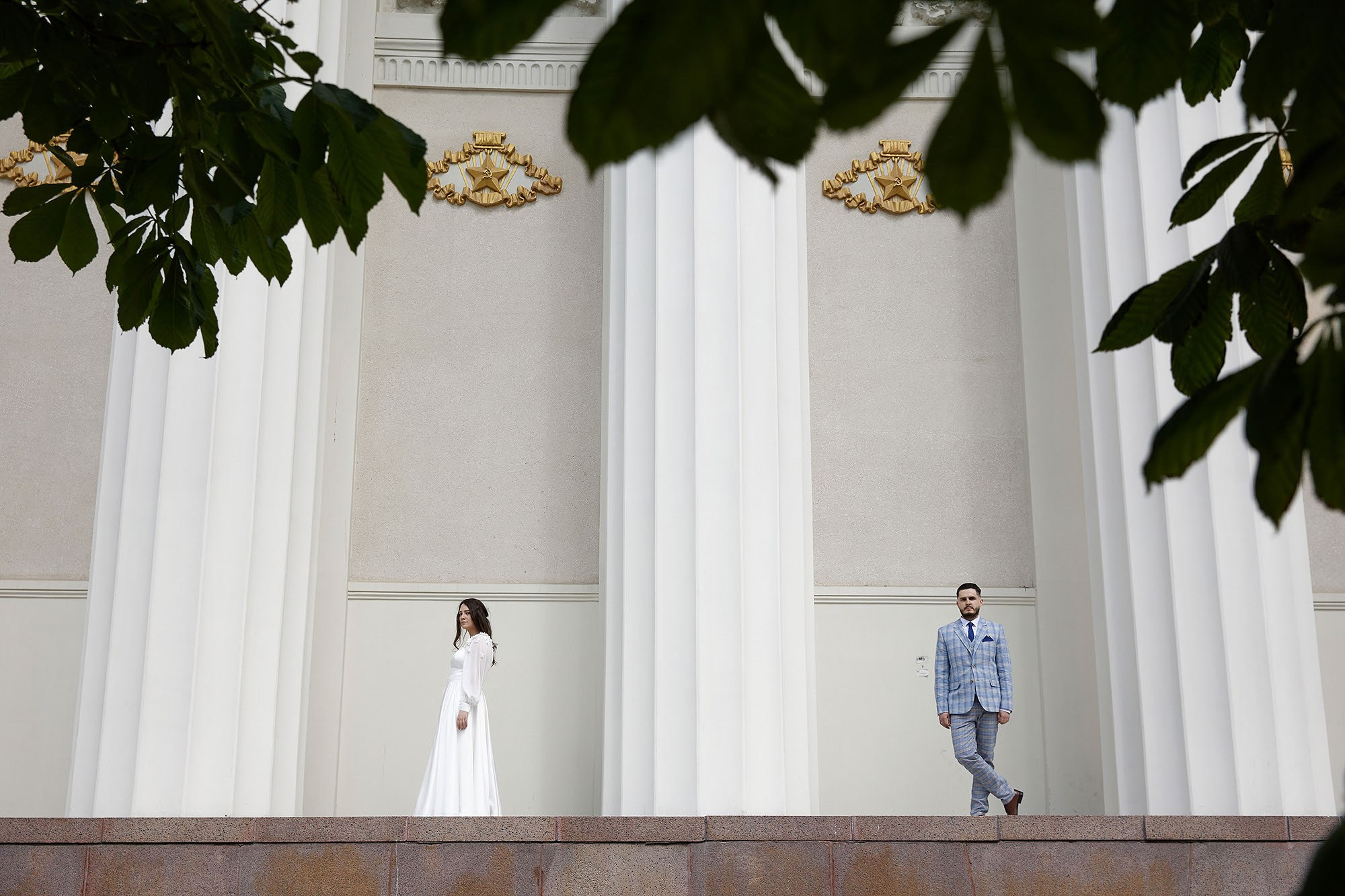 Прогулка, фотосессия жениха и невесты. Свадебная съемка. Фотограф в Москве Валерий Боцман