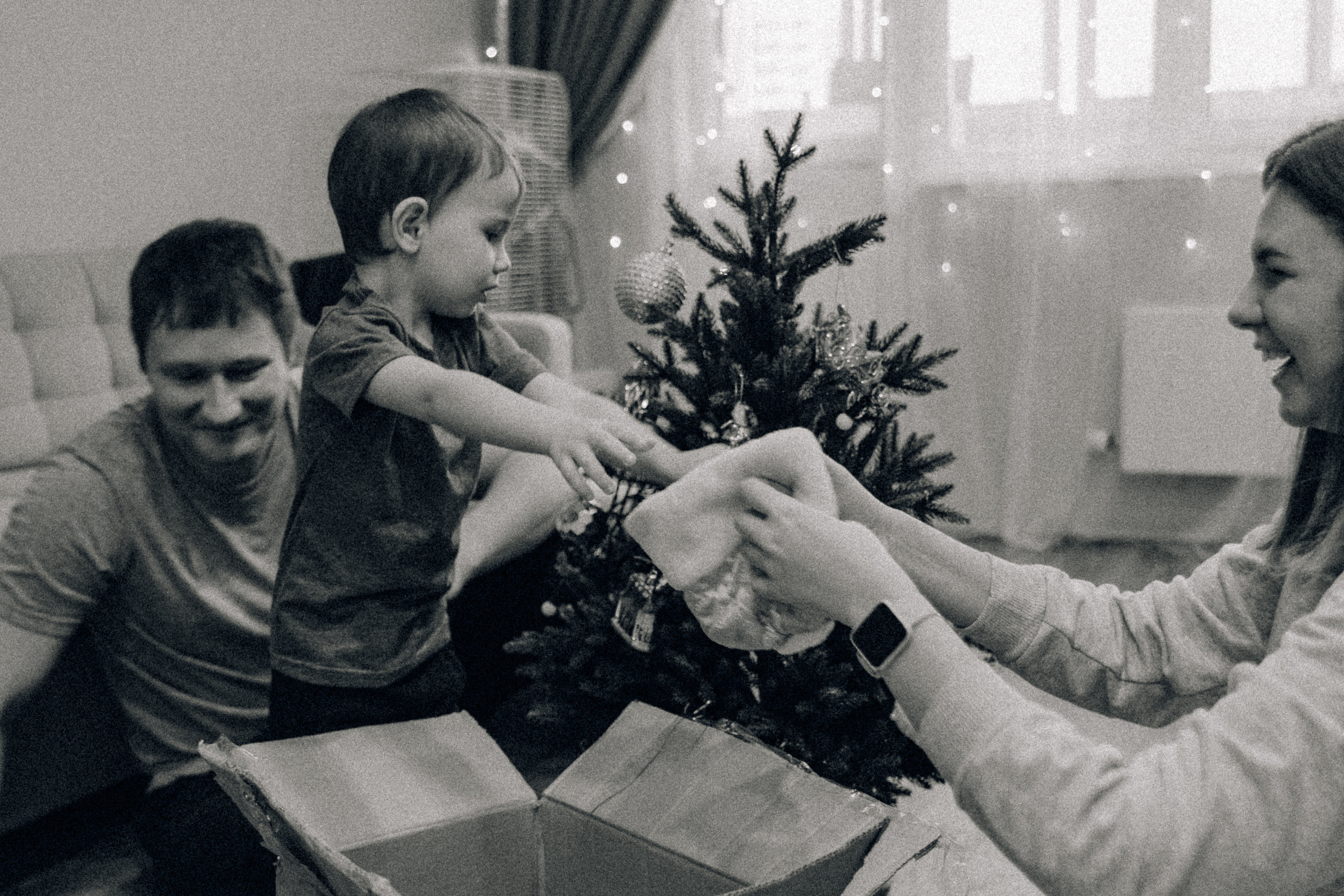 Аня Лёша Ростик и кот Маффин. Домашняя история с пряником и театром теней. Свадебный, семейный и женский фотограф в Москве Аникина Ольга